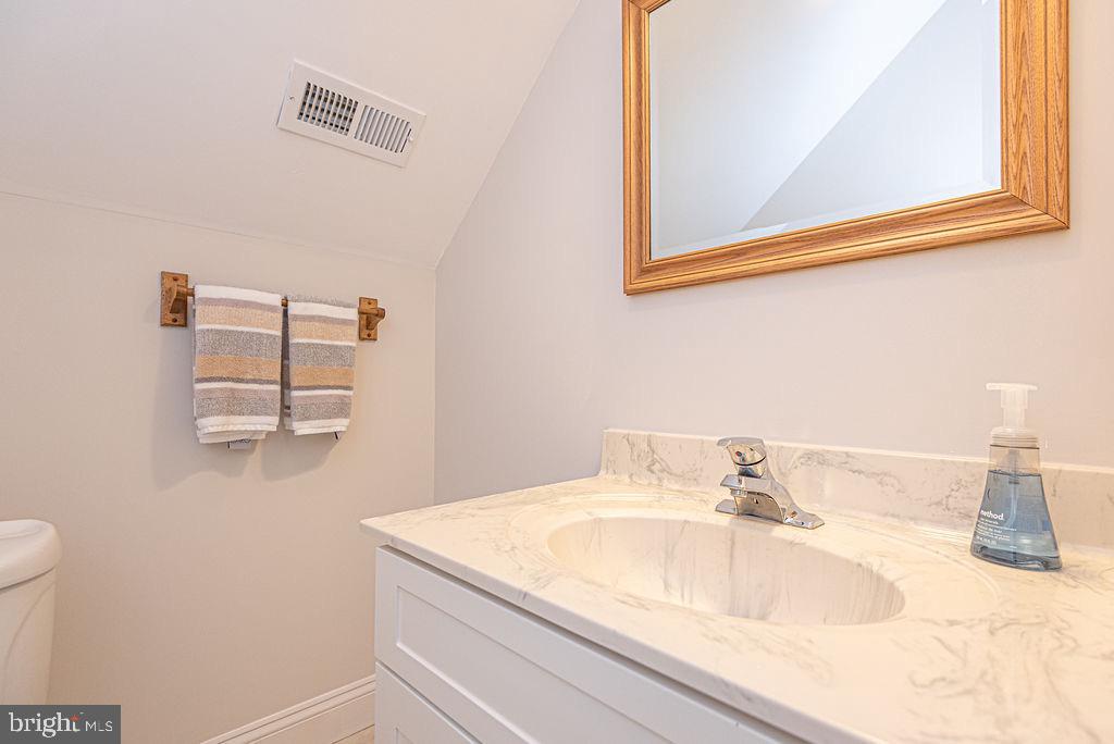 OCEAN PINES - COLONIAL VILLAGE - Residential