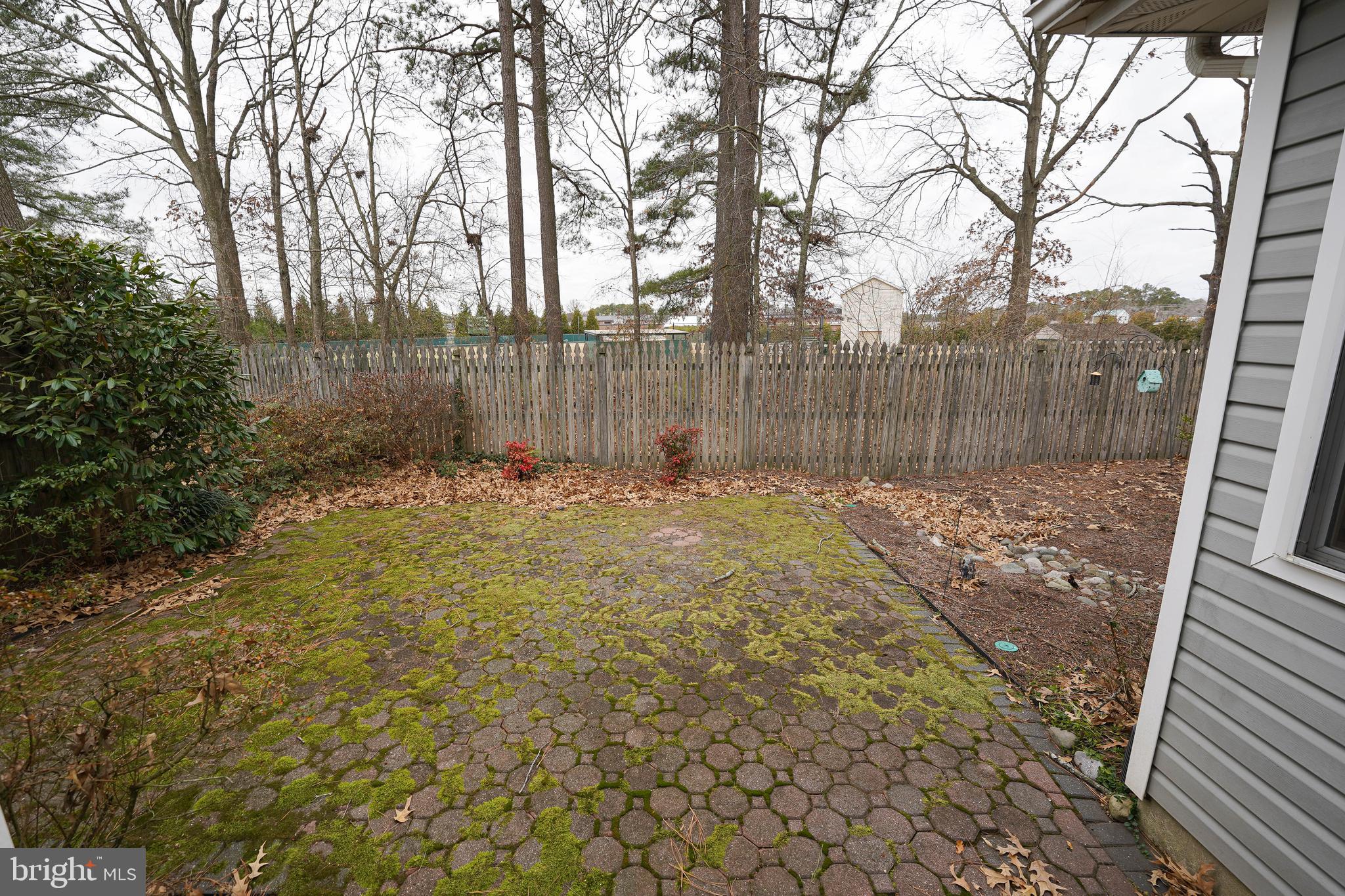 SCHUMAKER MANOR - Residential