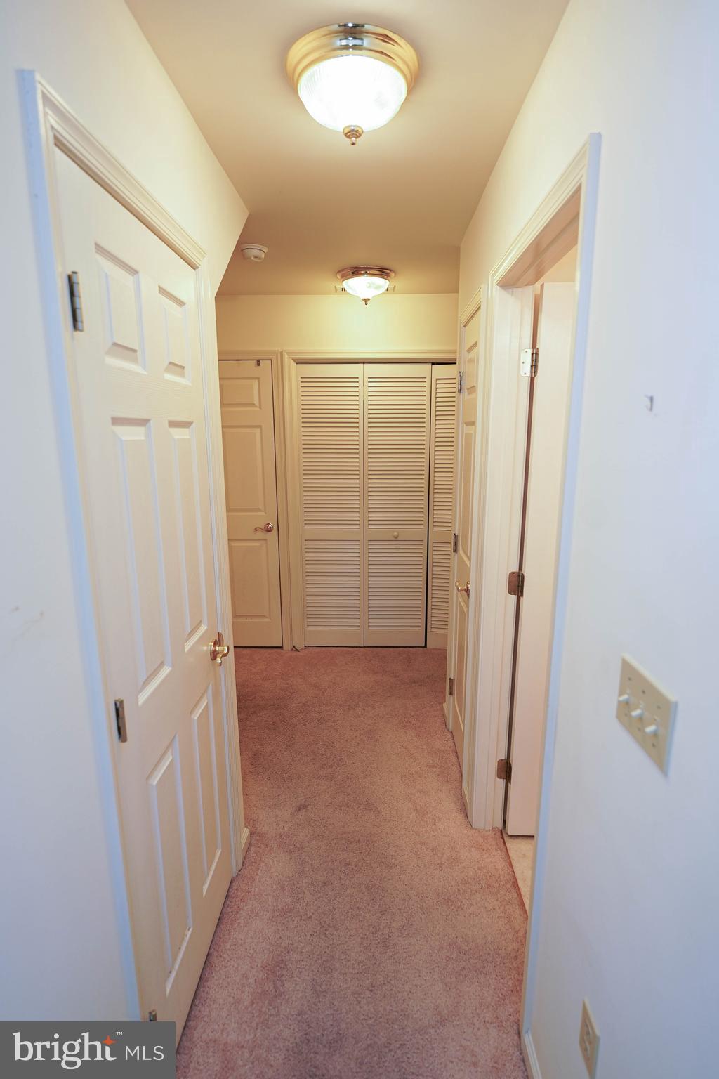 SCHUMAKER MANOR - Residential