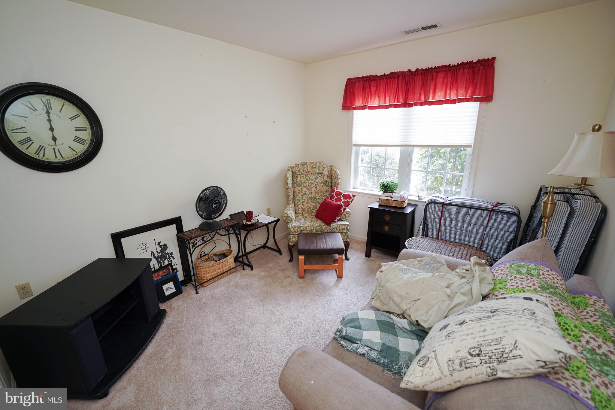 SCHUMAKER MANOR - Residential