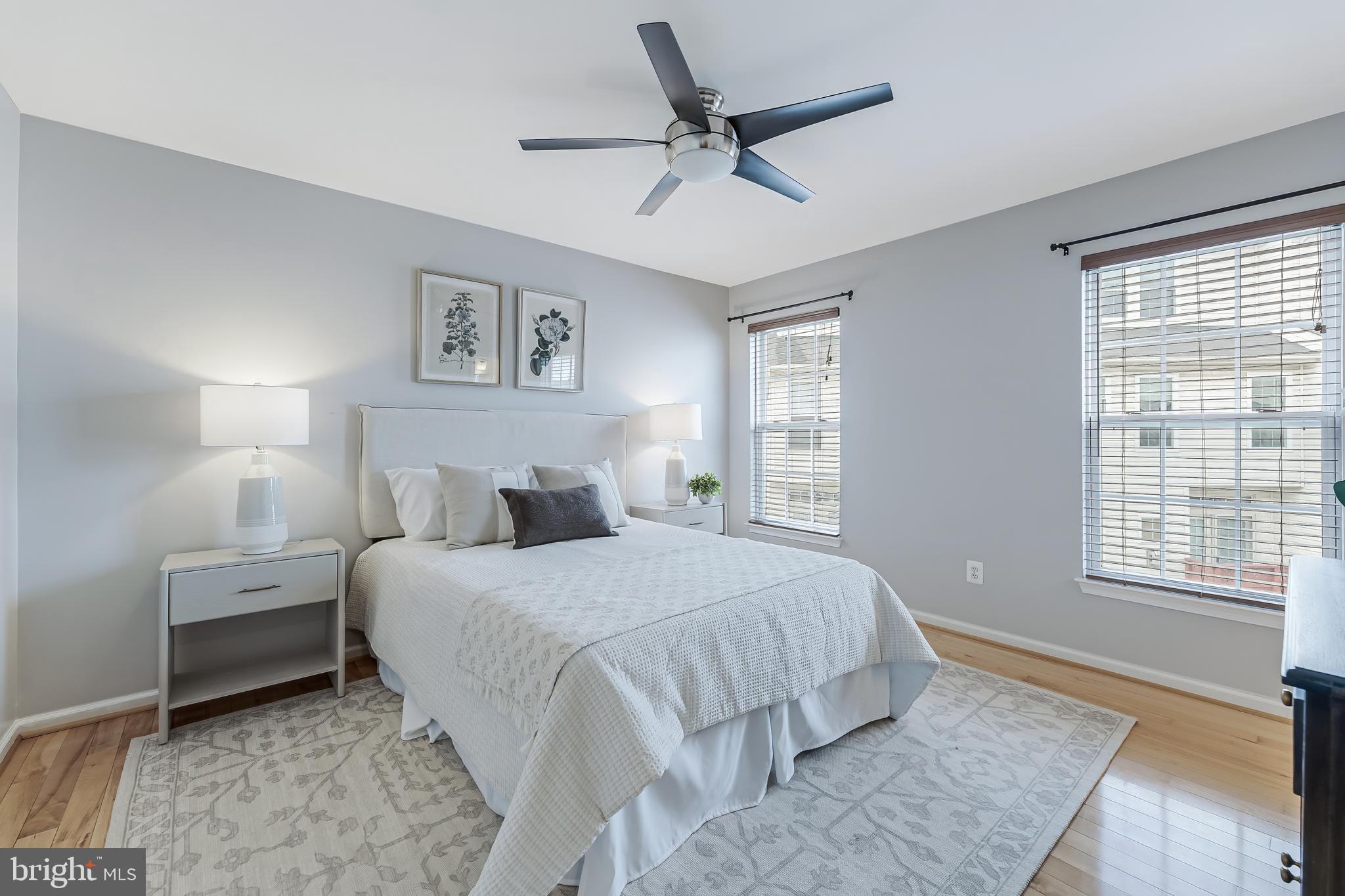 METRO PLACE AT DUNN LORING - Residential