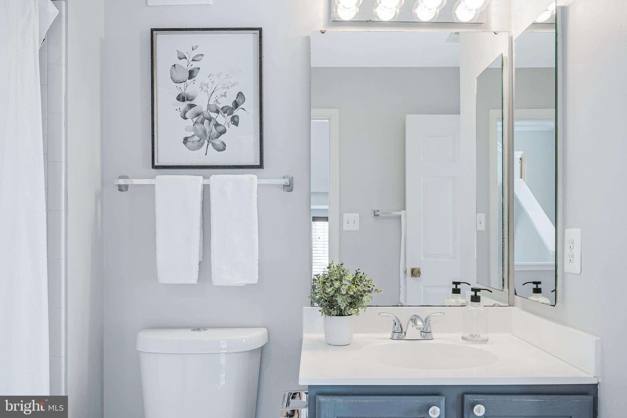 METRO PLACE AT DUNN LORING - Residential