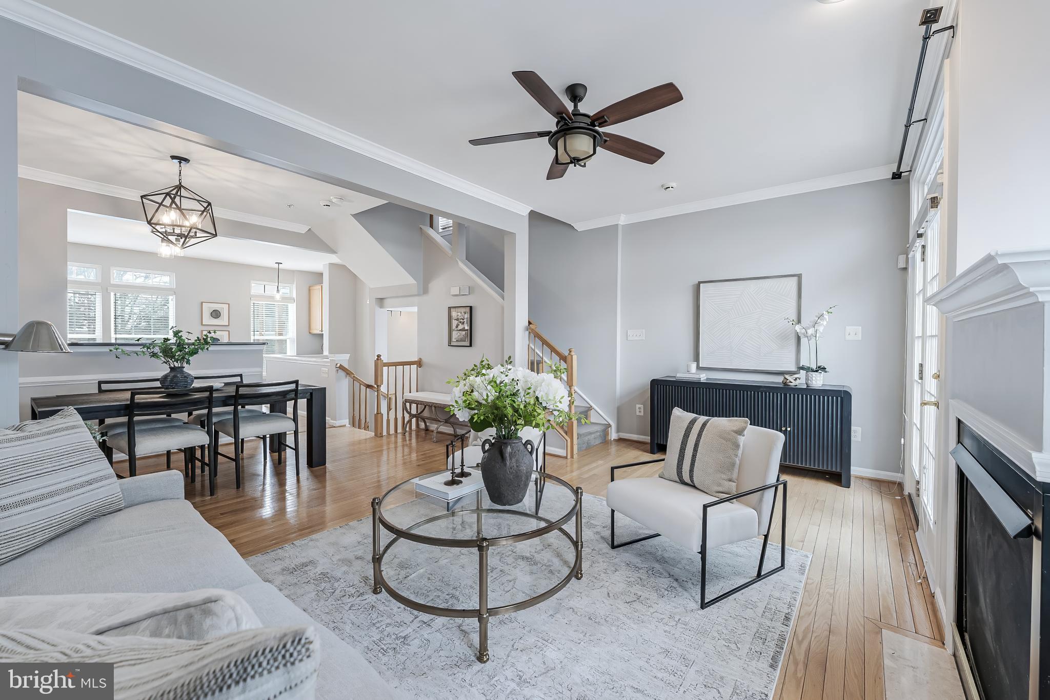 METRO PLACE AT DUNN LORING - Residential