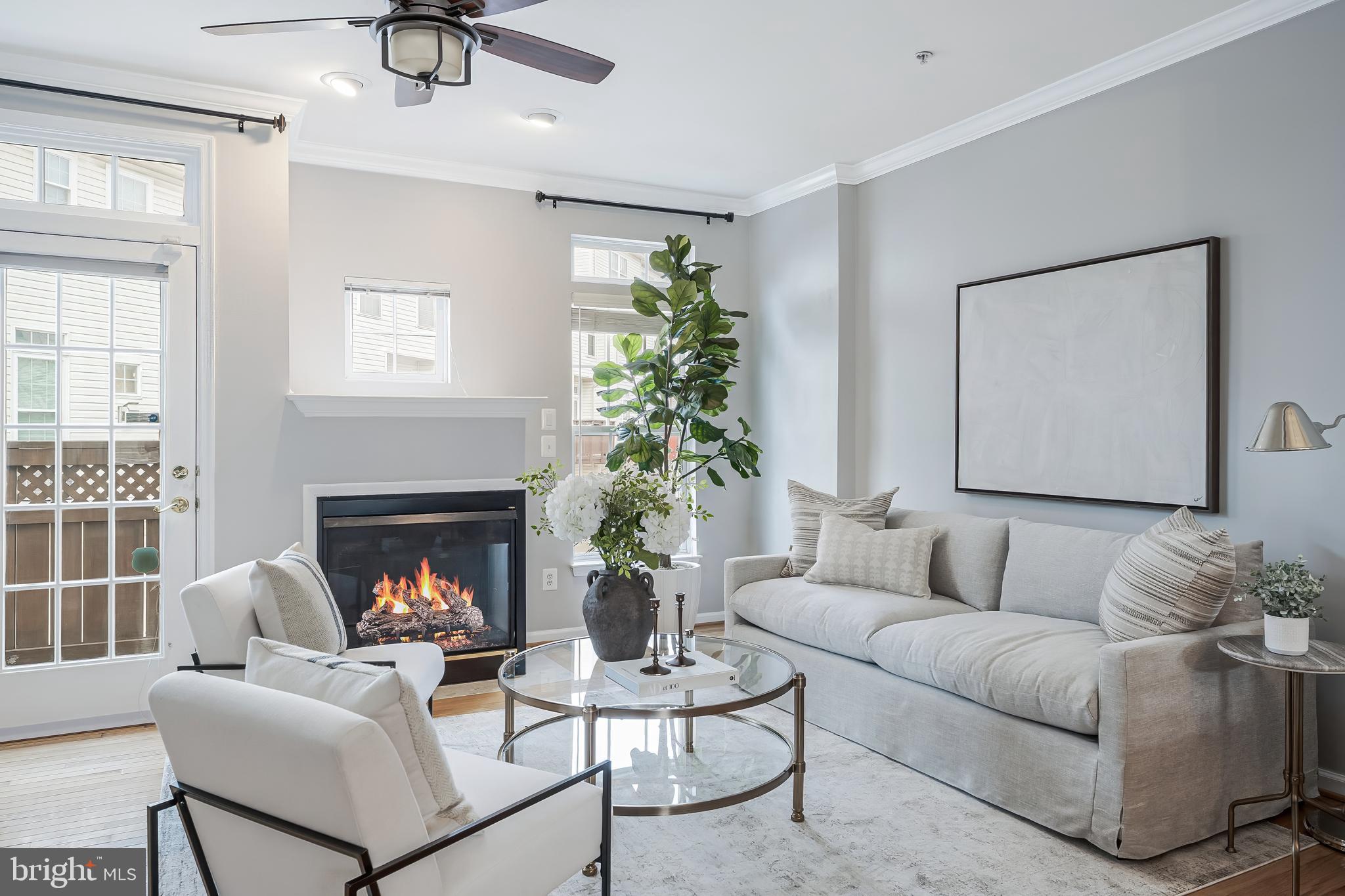 METRO PLACE AT DUNN LORING - Residential