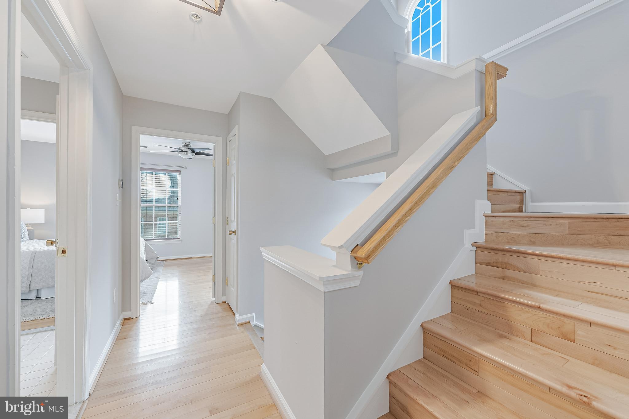 METRO PLACE AT DUNN LORING - Residential