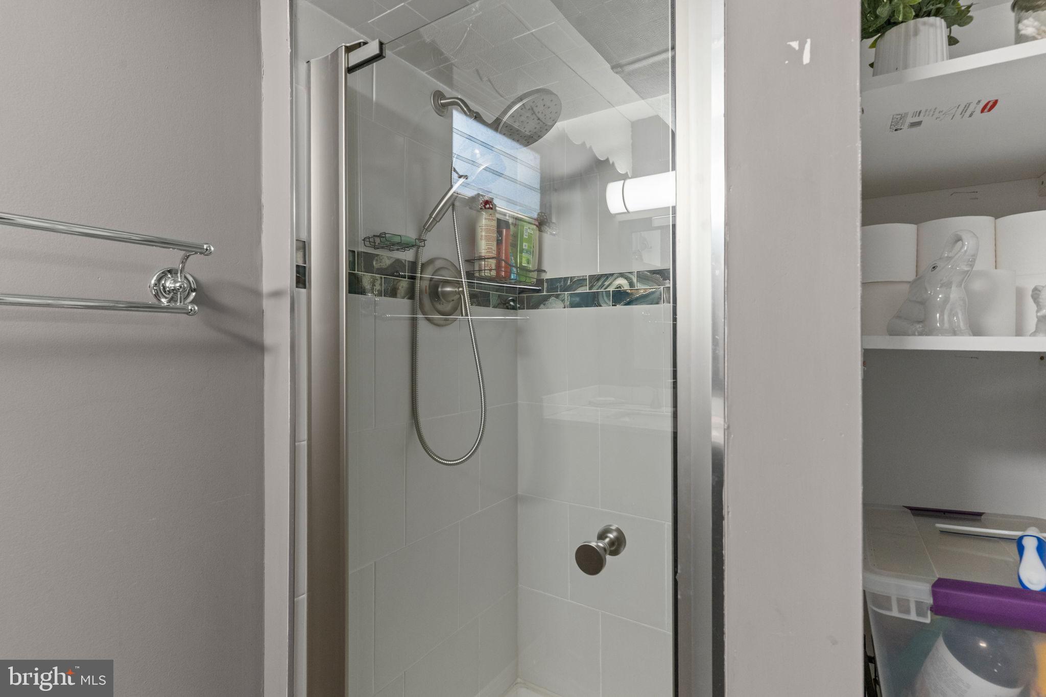 KREWSTOWN - Residential