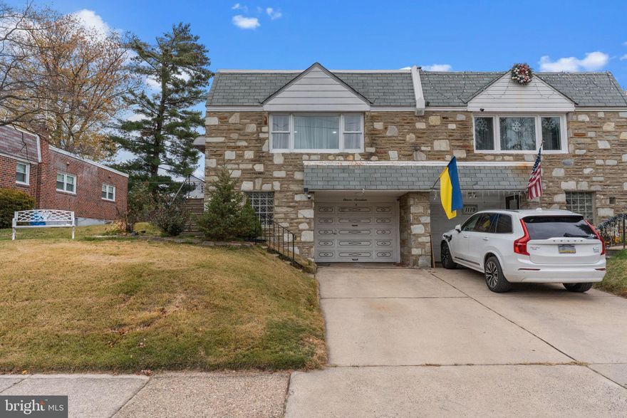 Welcome to 1117 Surrey Rd! This move-in ready twin ranch offers 3 bedrooms and 2 full baths, perfectly situated on a peaceful, tree-lined block. Step inside to a bright, open living room filled with natural light, flowing into a spacious dining area. The well-appointed kitchen offers plenty of counter space, ample cabinetry, and a practical layout. 

The main level includes three comfortable bedrooms and a stylishly updated full bath. The finished lower level provides a fantastic recreation or family room, a second full bath, generous storage space, laundry area, and access to the attached garage. Step outside to a private patio and an expansive backyard—ideal for entertaining, relaxing, or play.

This home combines comfort, convenience, and location all in one! Don’t miss your opportunity—schedule your private showing today!

Seller is actively looking for their next home—sale will be contingent upon finding suitable housing.