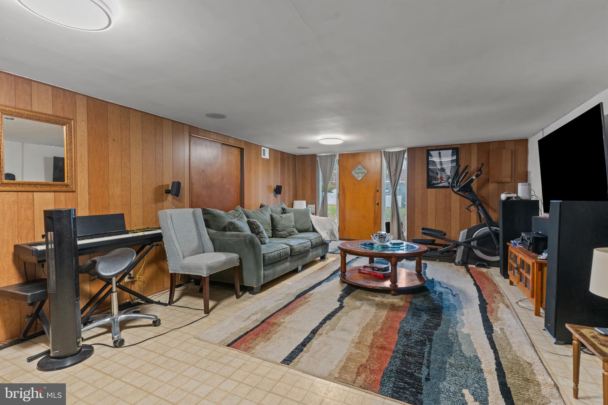 KREWSTOWN - Residential