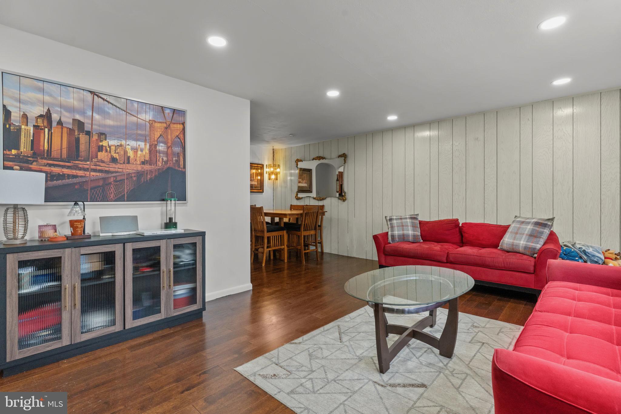 KREWSTOWN - Residential