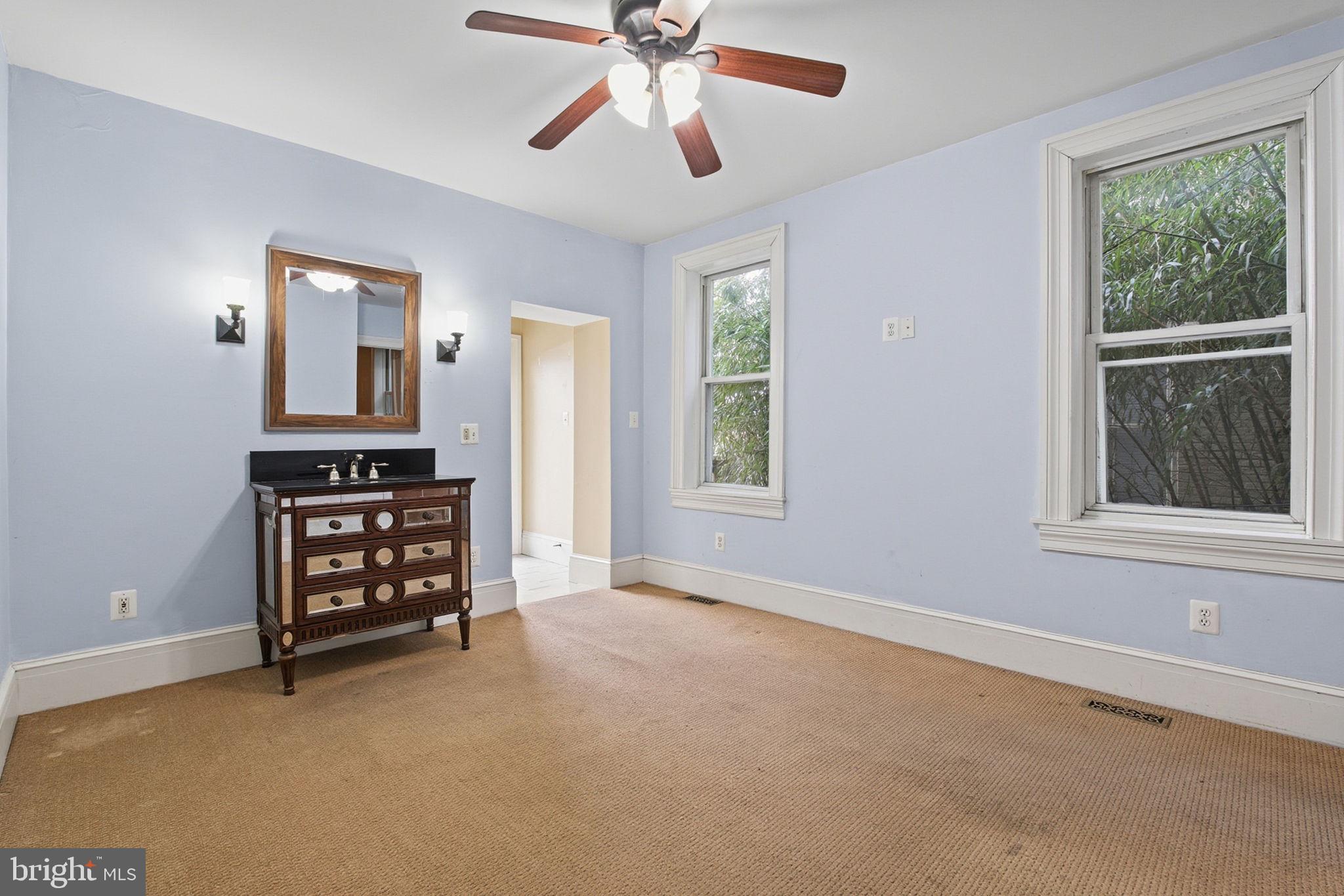 BUTCHERS HILL - Residential