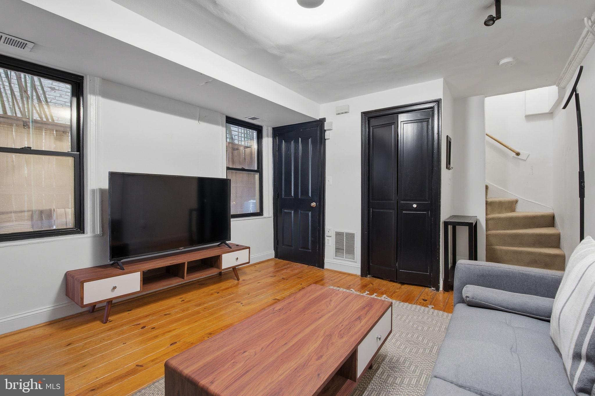 BUTCHERS HILL - Residential