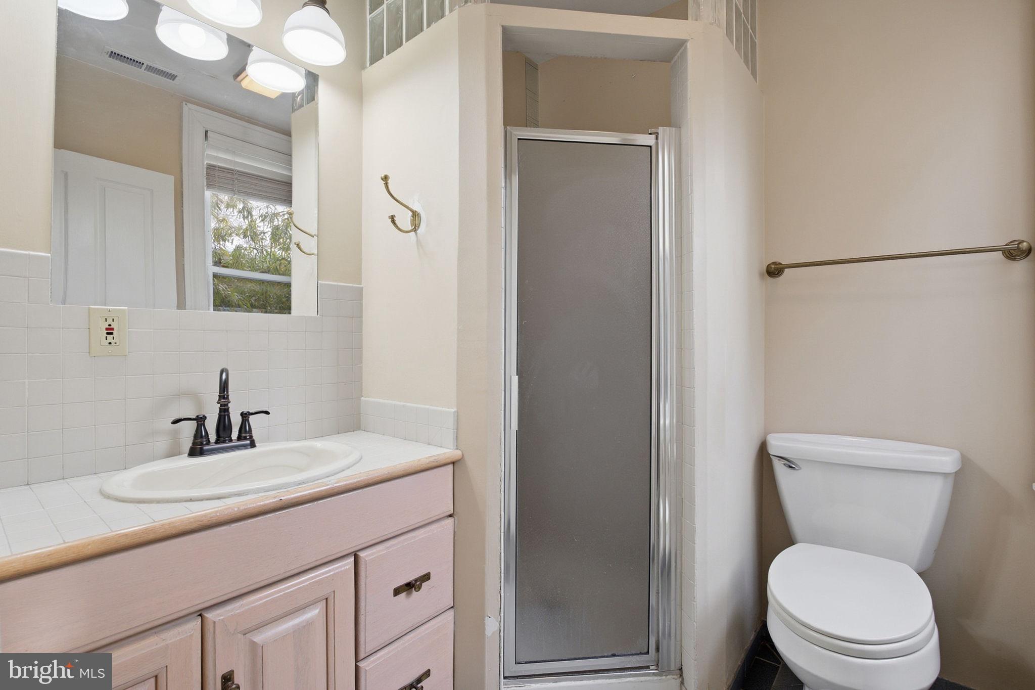 BUTCHERS HILL - Residential