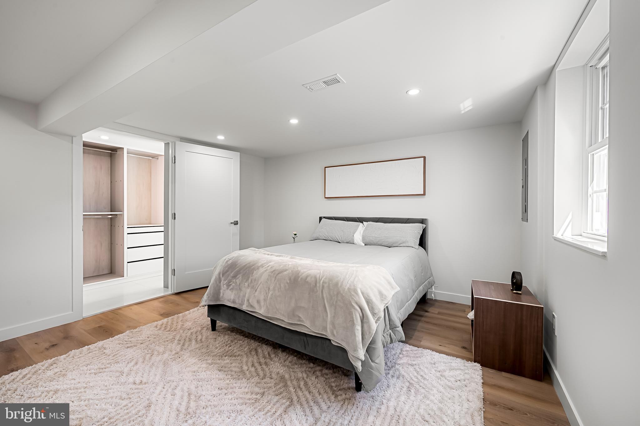 SEMINARY RIDGE - Residential