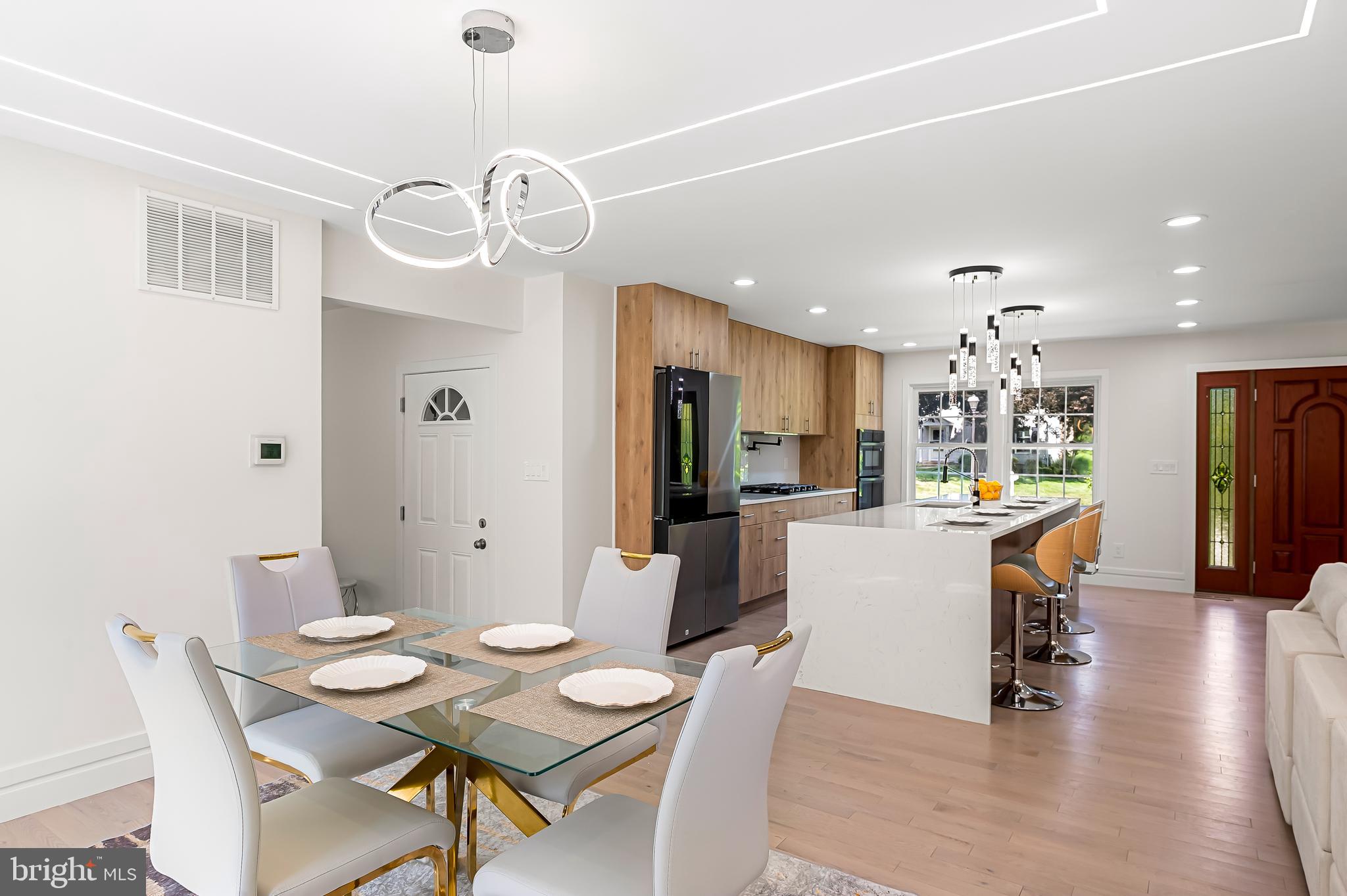 1242 CLEARFIELD CIRCLE