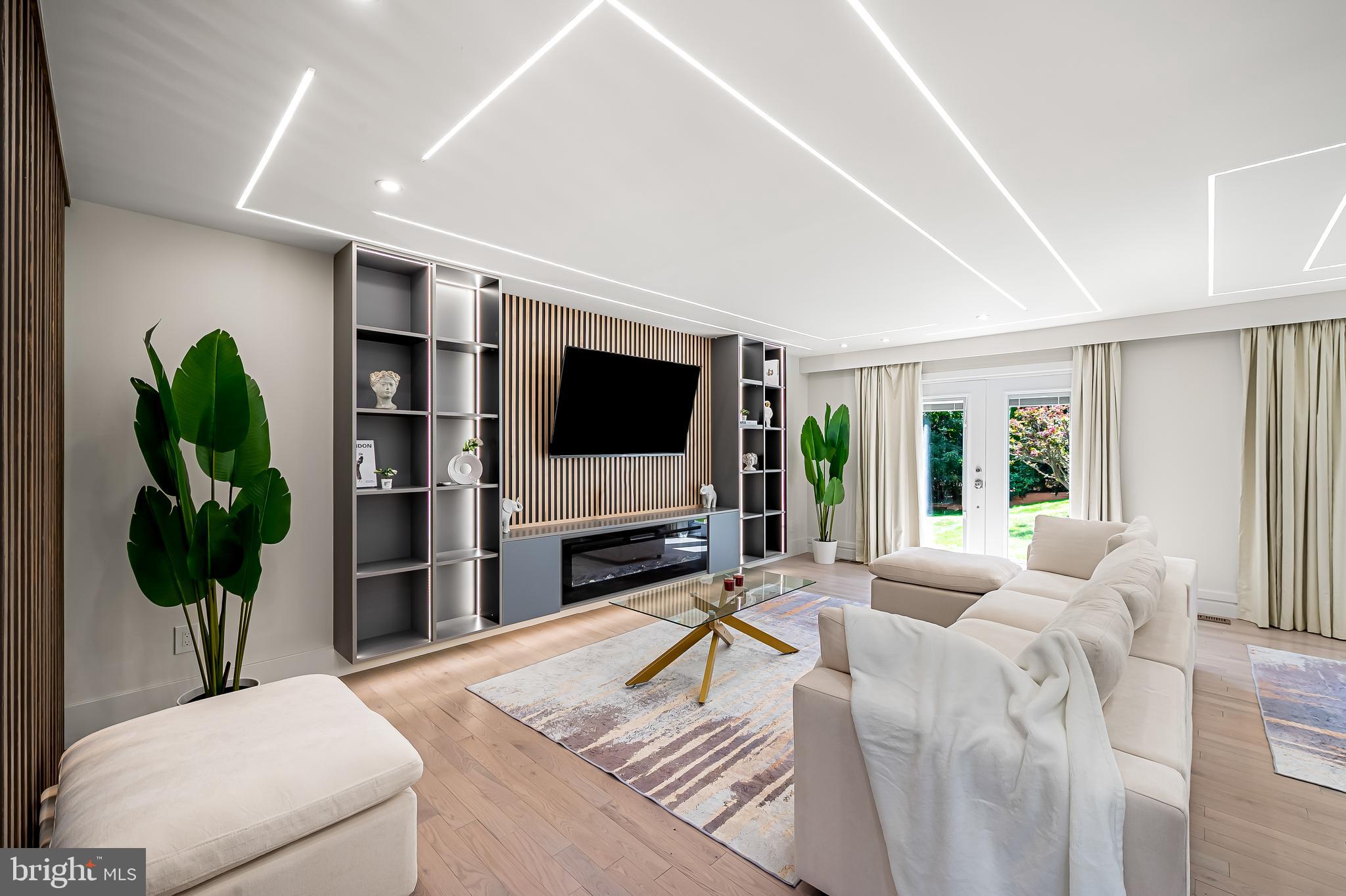 SEMINARY RIDGE - Residential