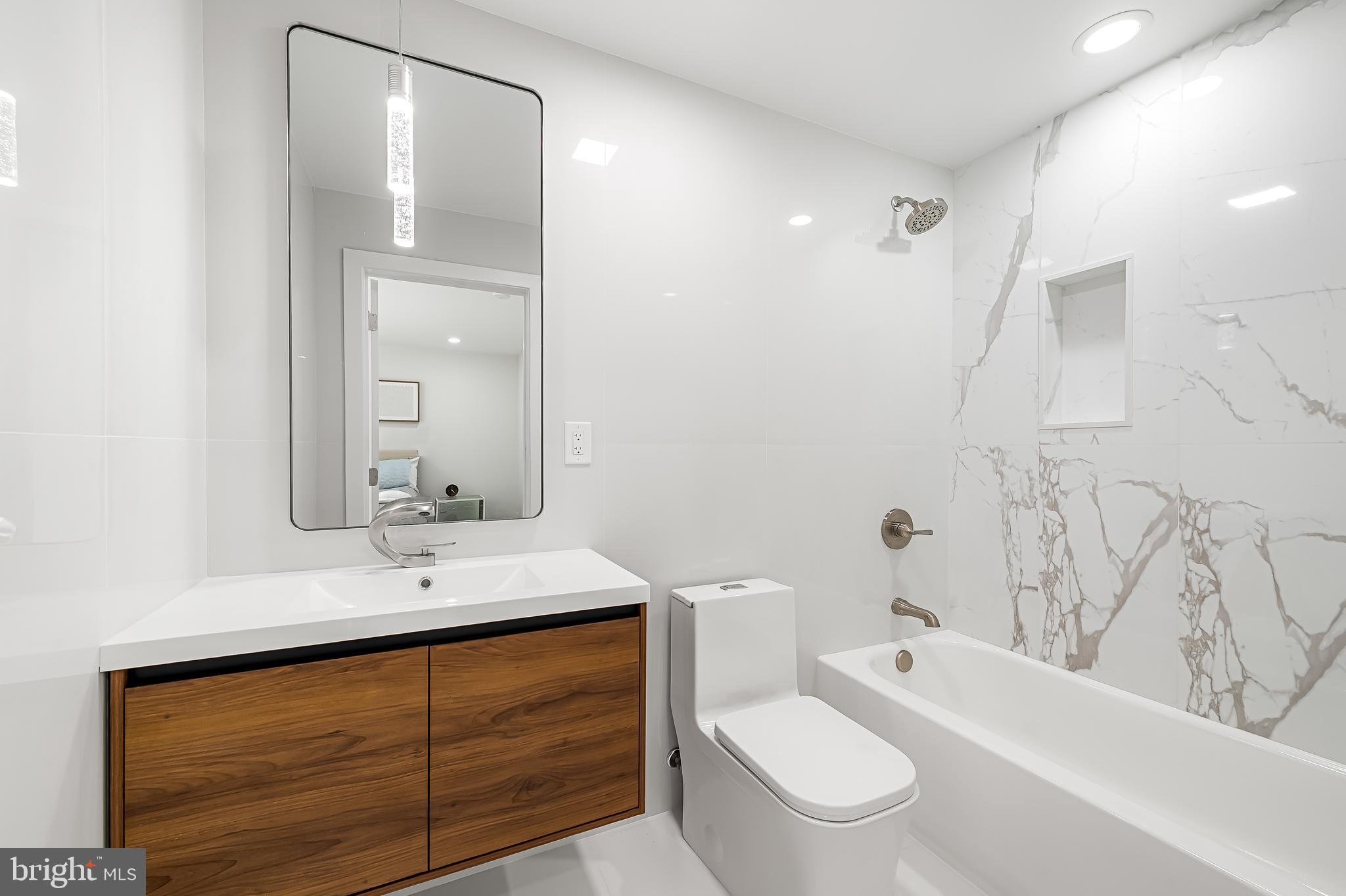 SEMINARY RIDGE - Residential