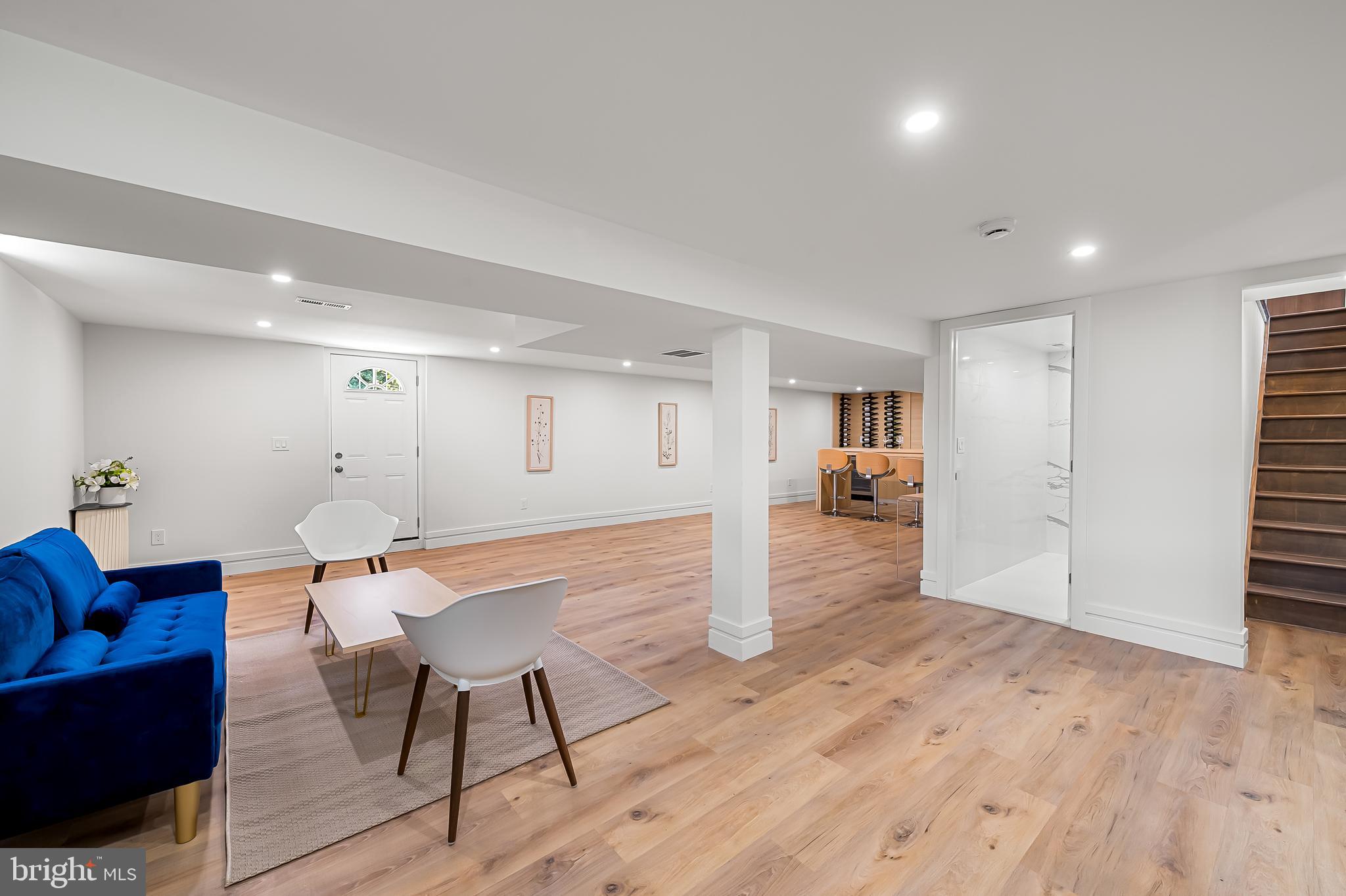 SEMINARY RIDGE - Residential