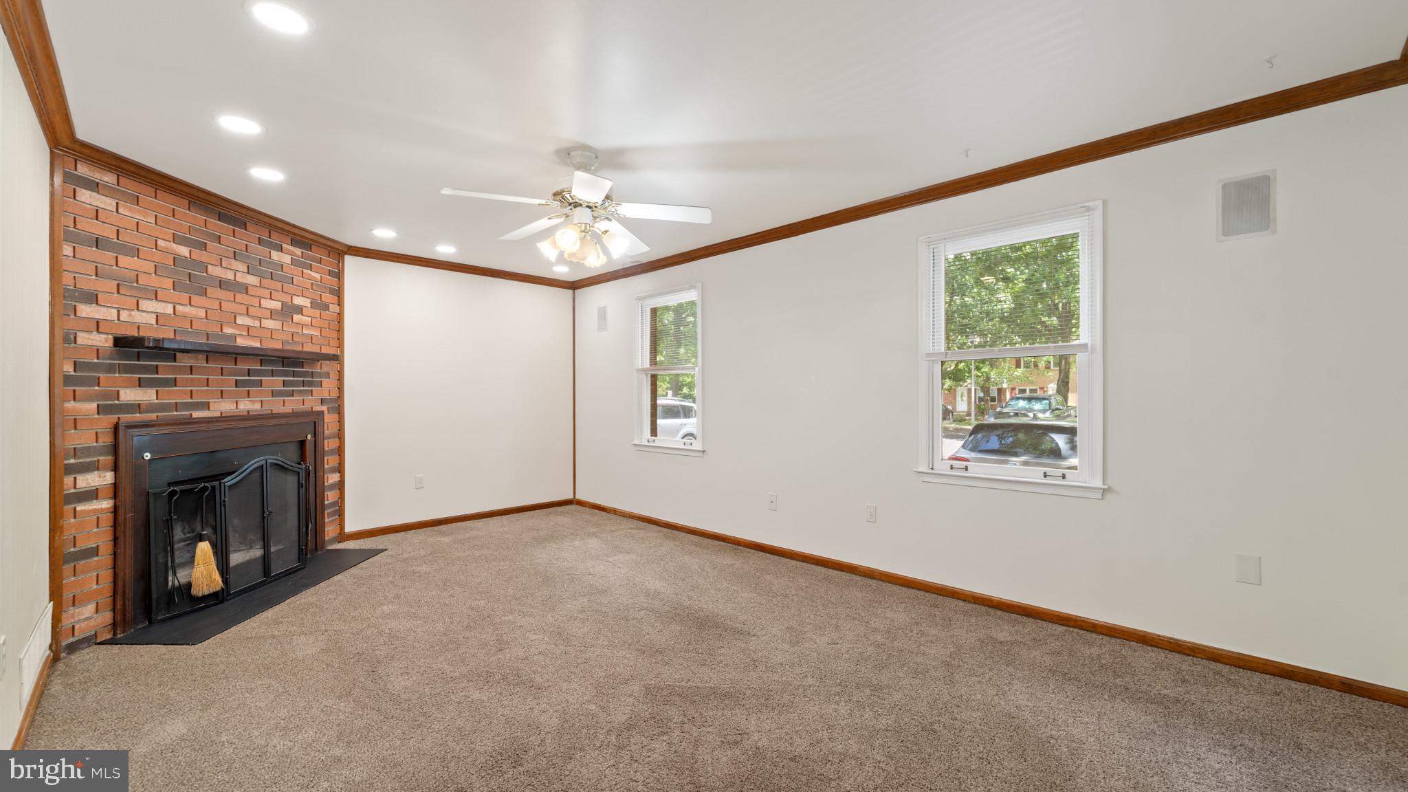 HICKORY RIDGE - Residential