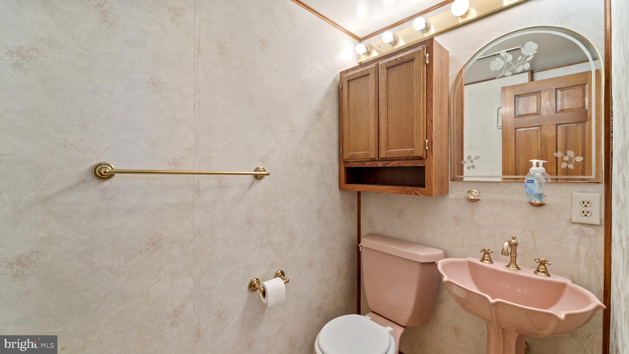 HICKORY RIDGE - Residential