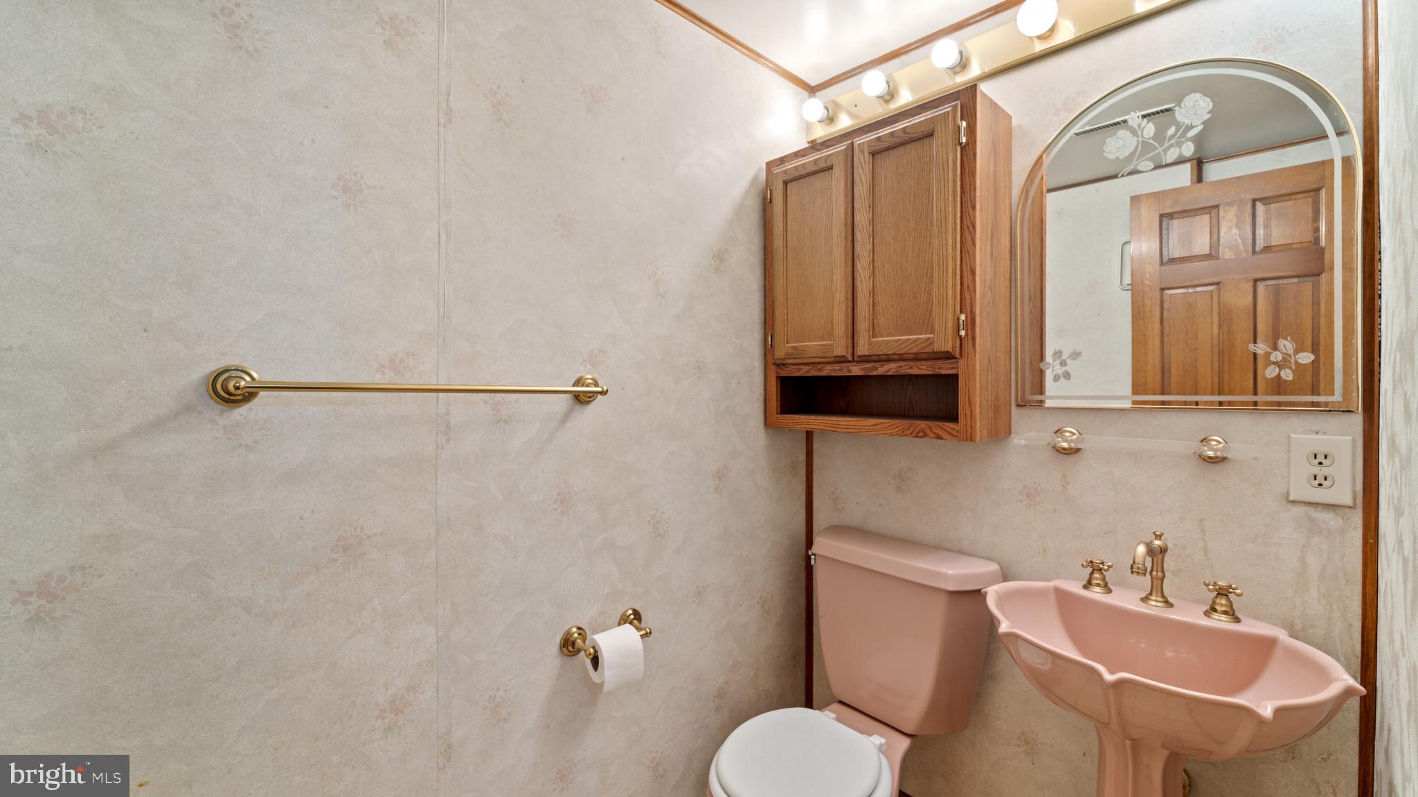 HICKORY RIDGE - Residential