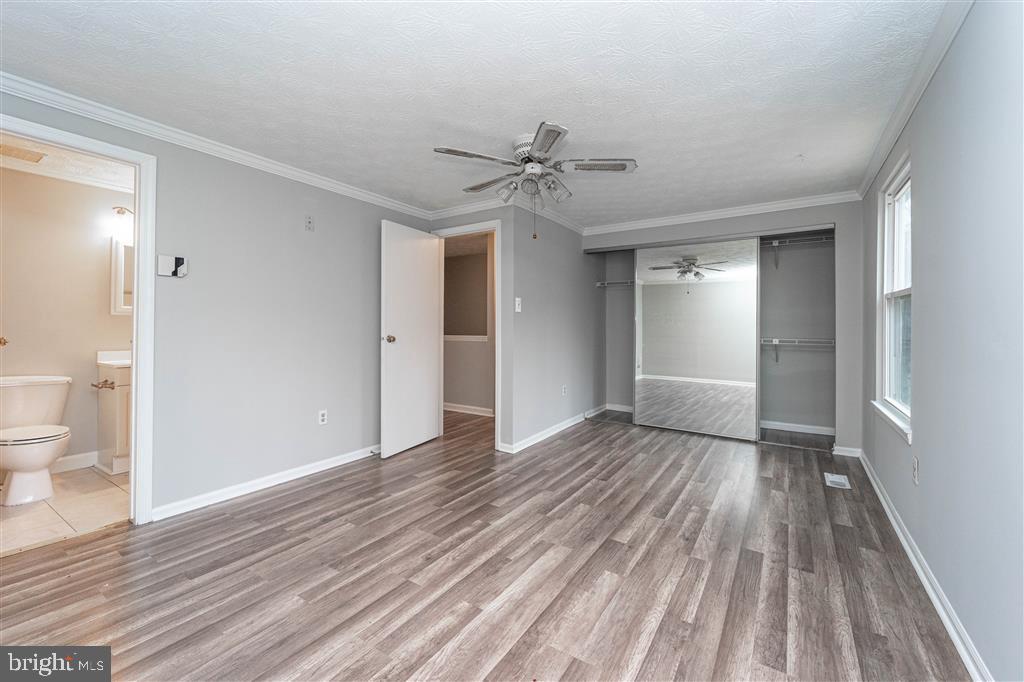 RIDGEDALE MEWS - Residential Lease