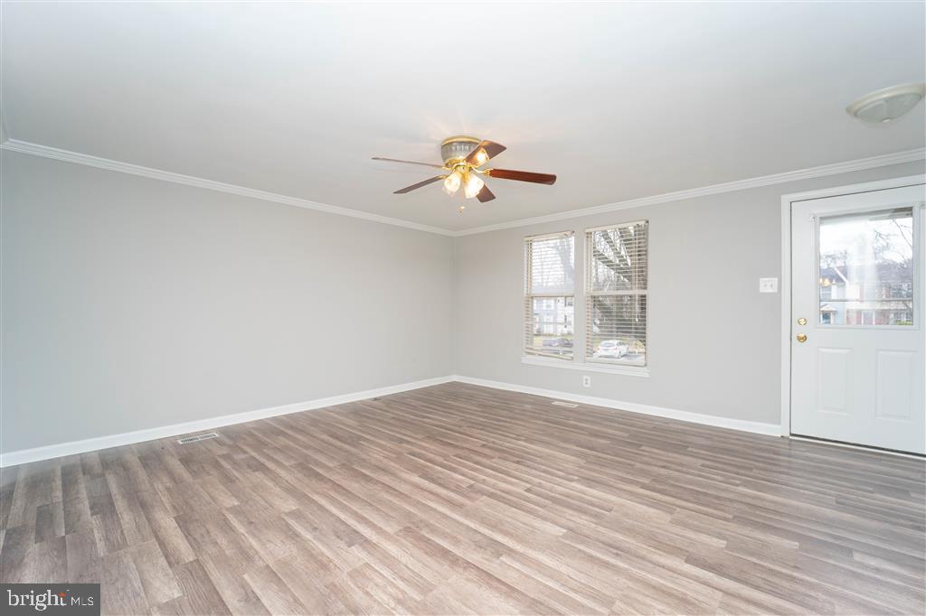 RIDGEDALE MEWS - Residential Lease