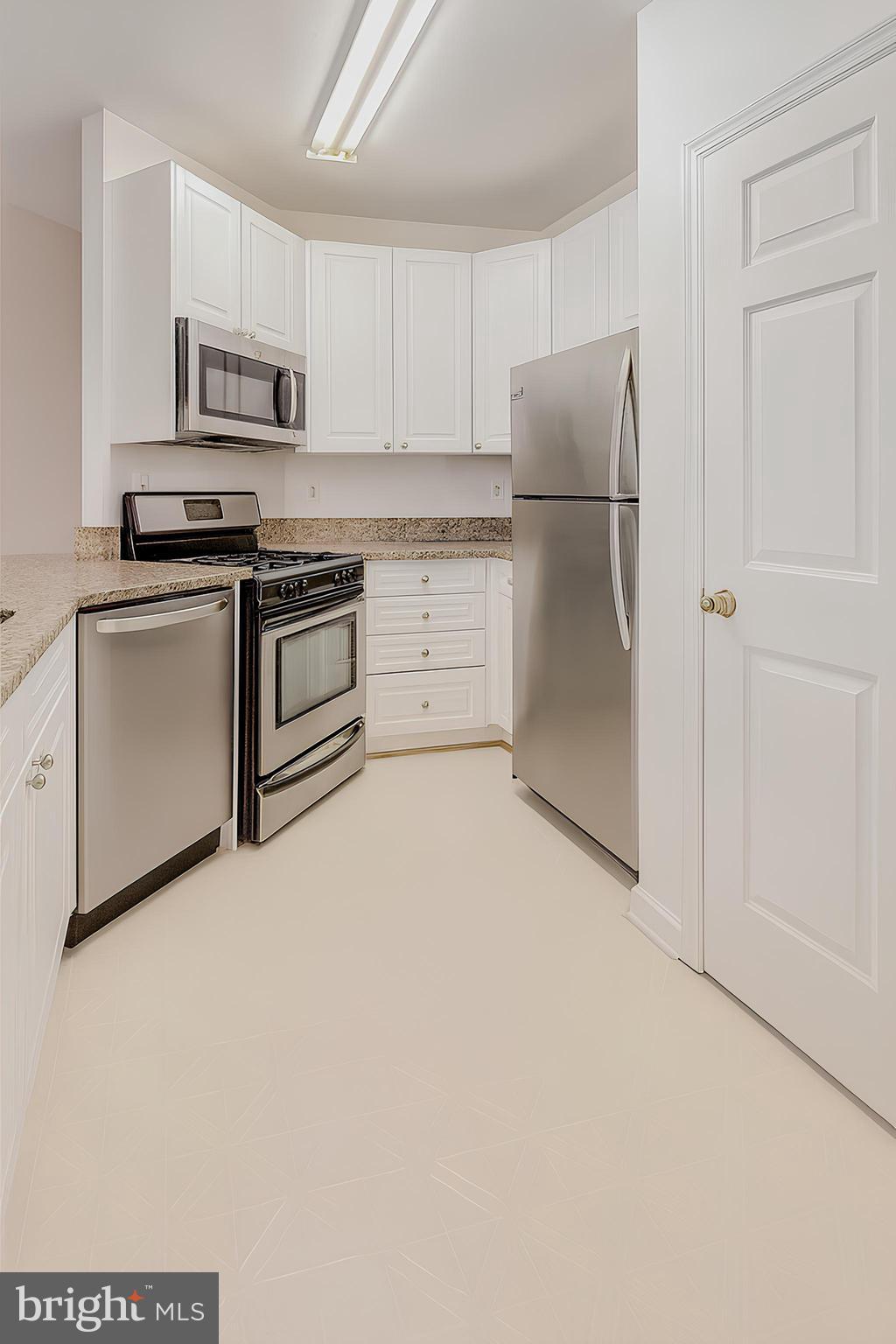 CHRISTOPHER AT CEDAR LAKES - Residential