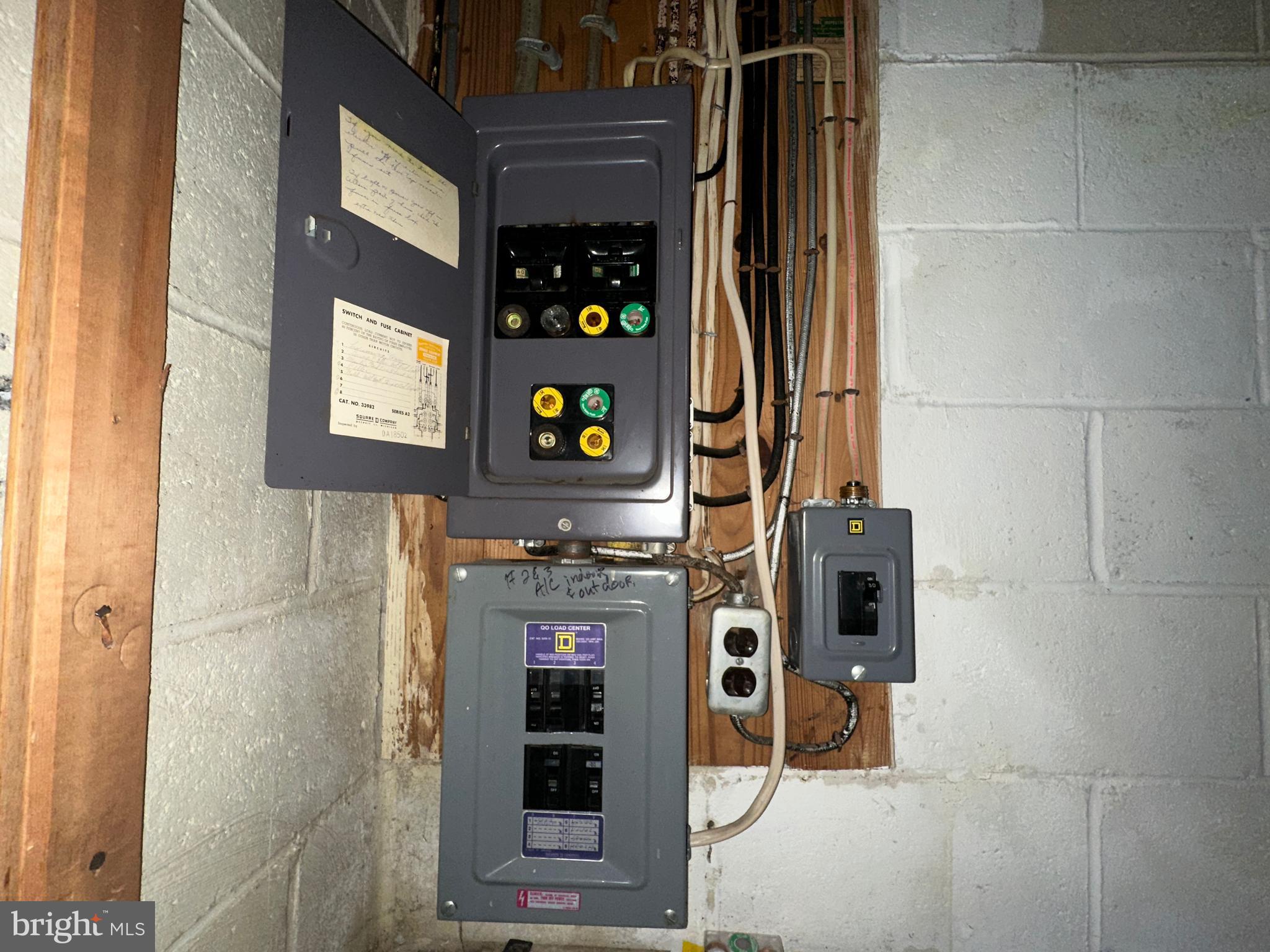 ORCHARD CIRCLE - Residential