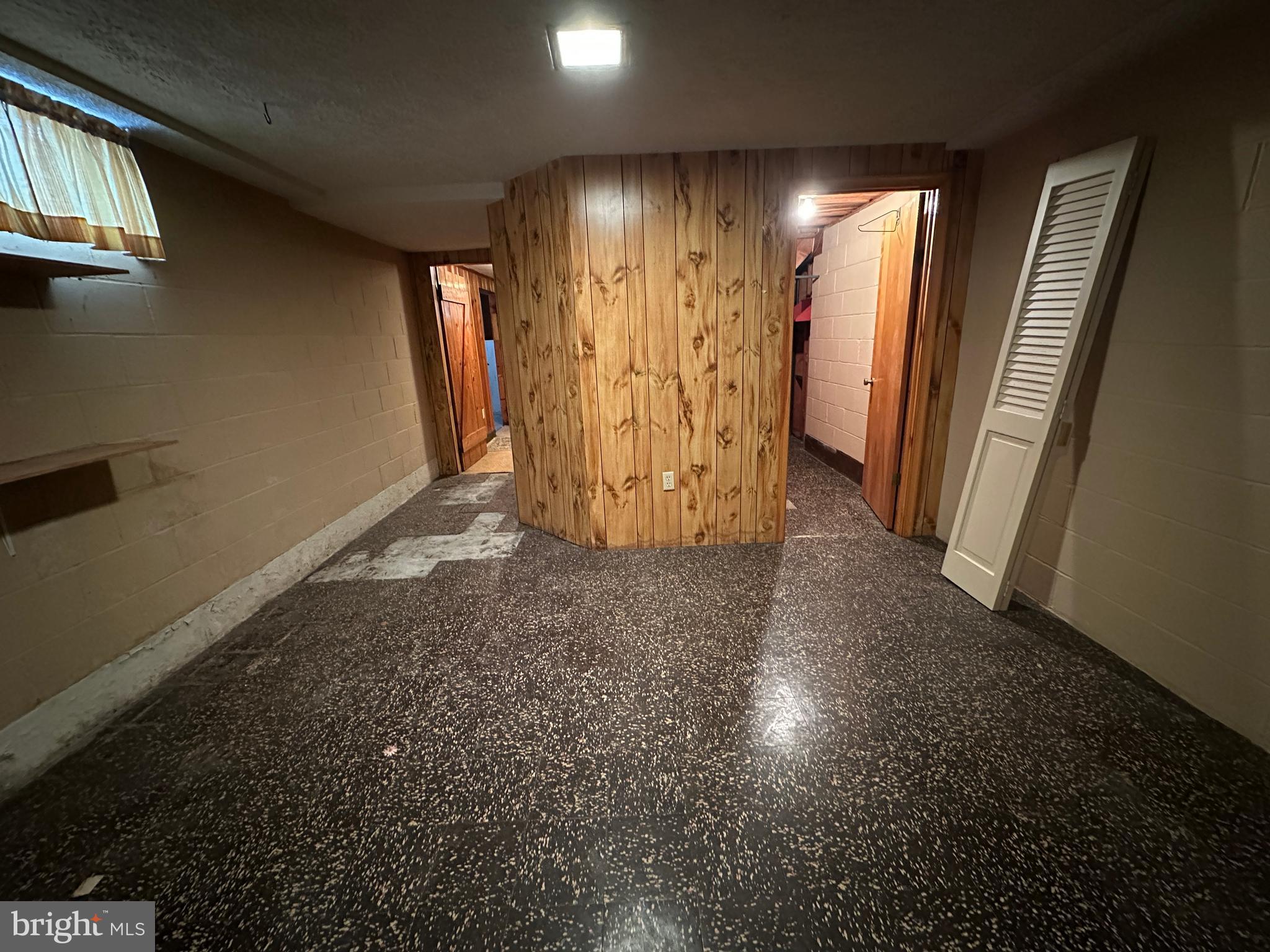 ORCHARD CIRCLE - Residential