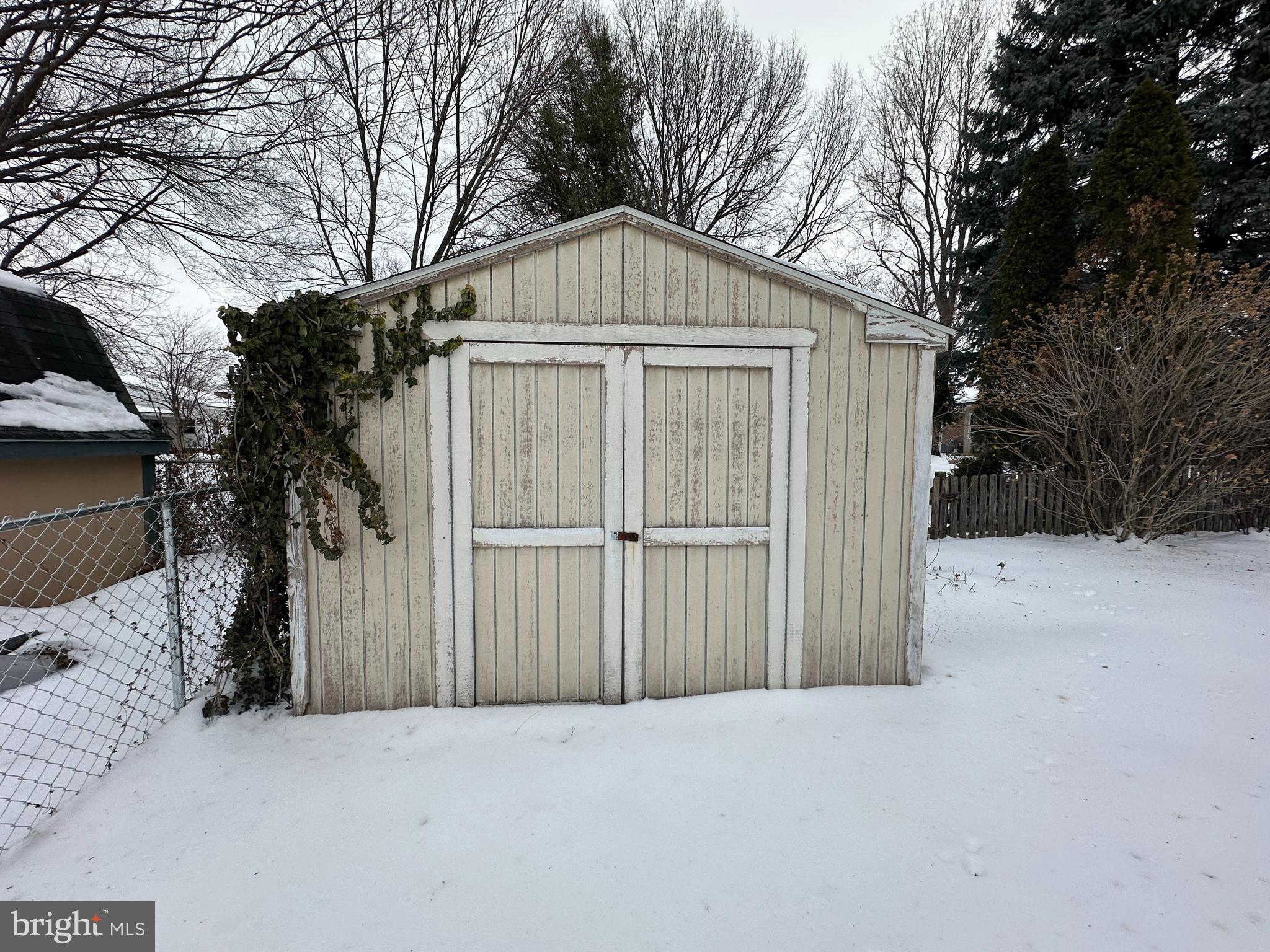 ORCHARD CIRCLE - Residential