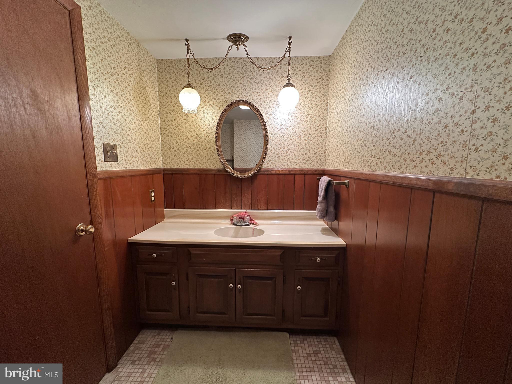 ORCHARD CIRCLE - Residential