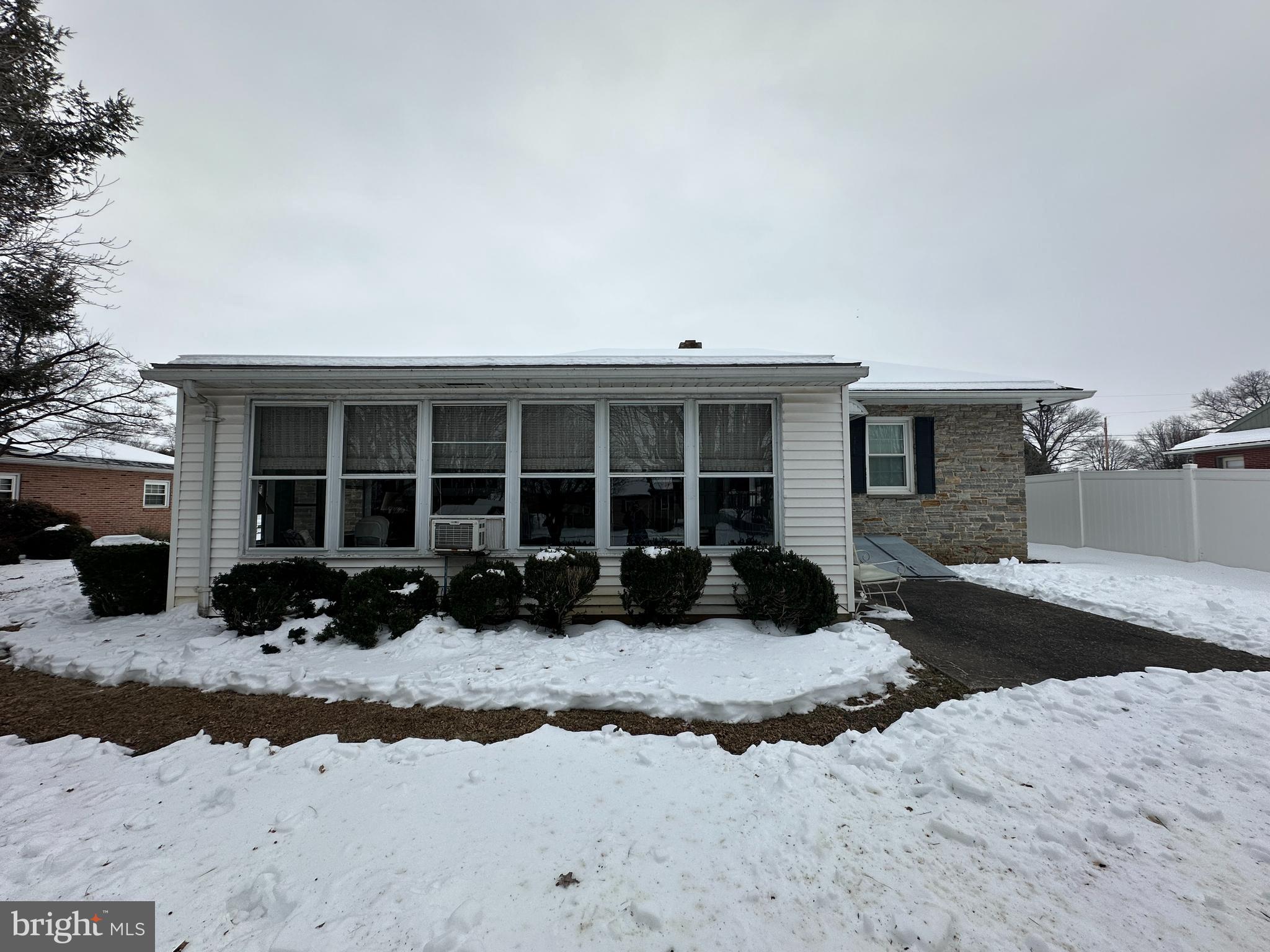 ORCHARD CIRCLE - Residential