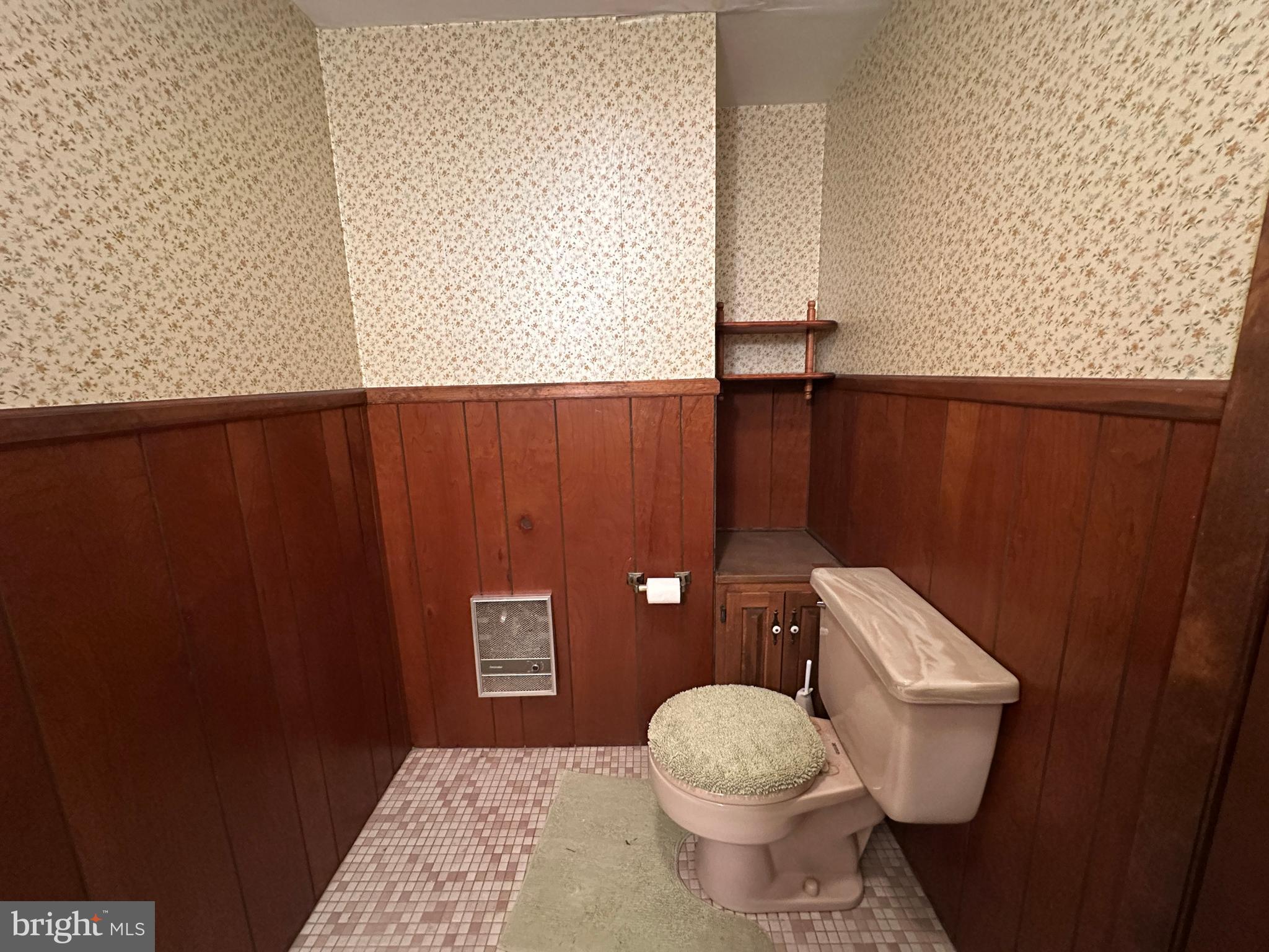 ORCHARD CIRCLE - Residential