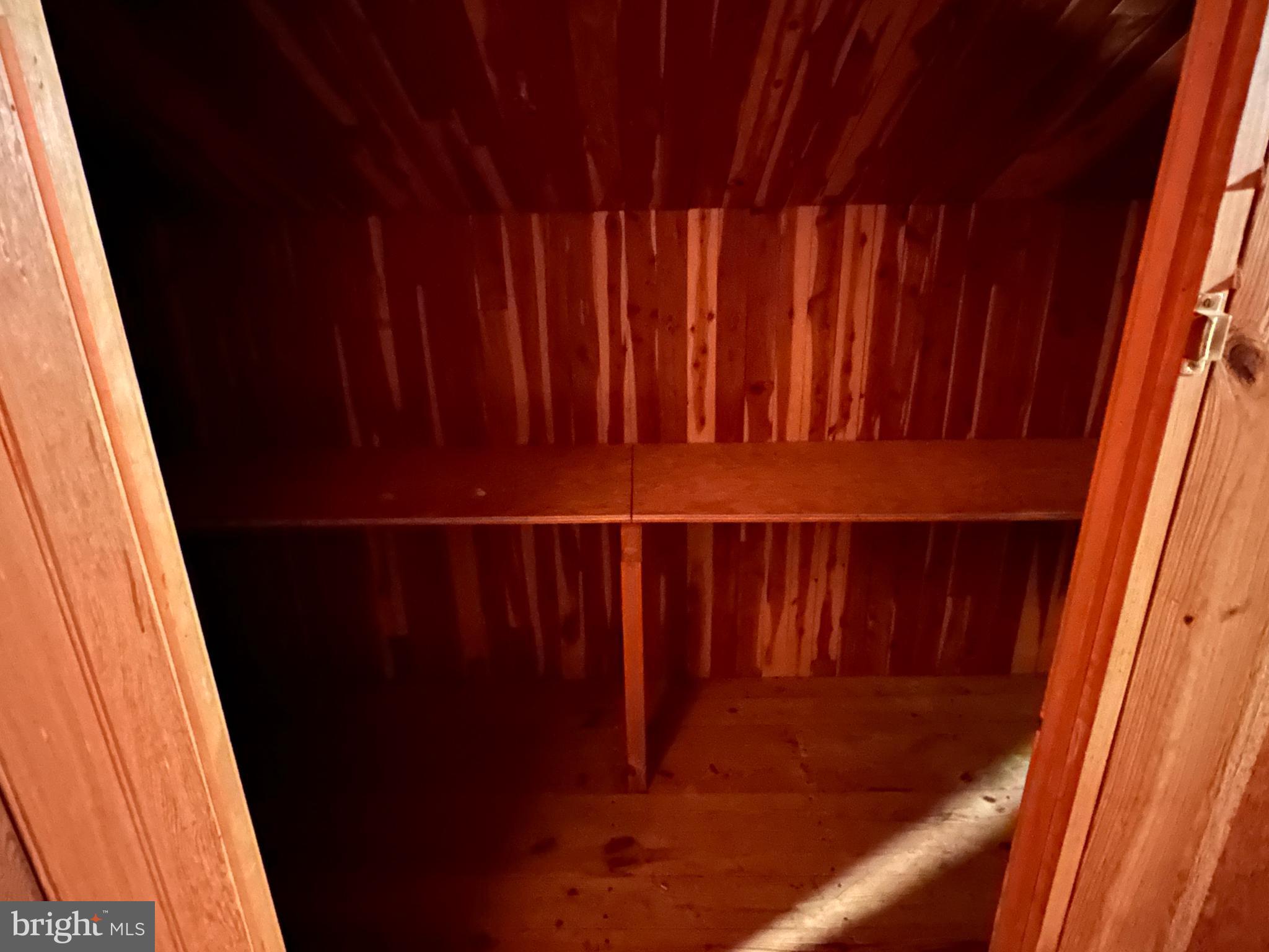 ORCHARD CIRCLE - Residential