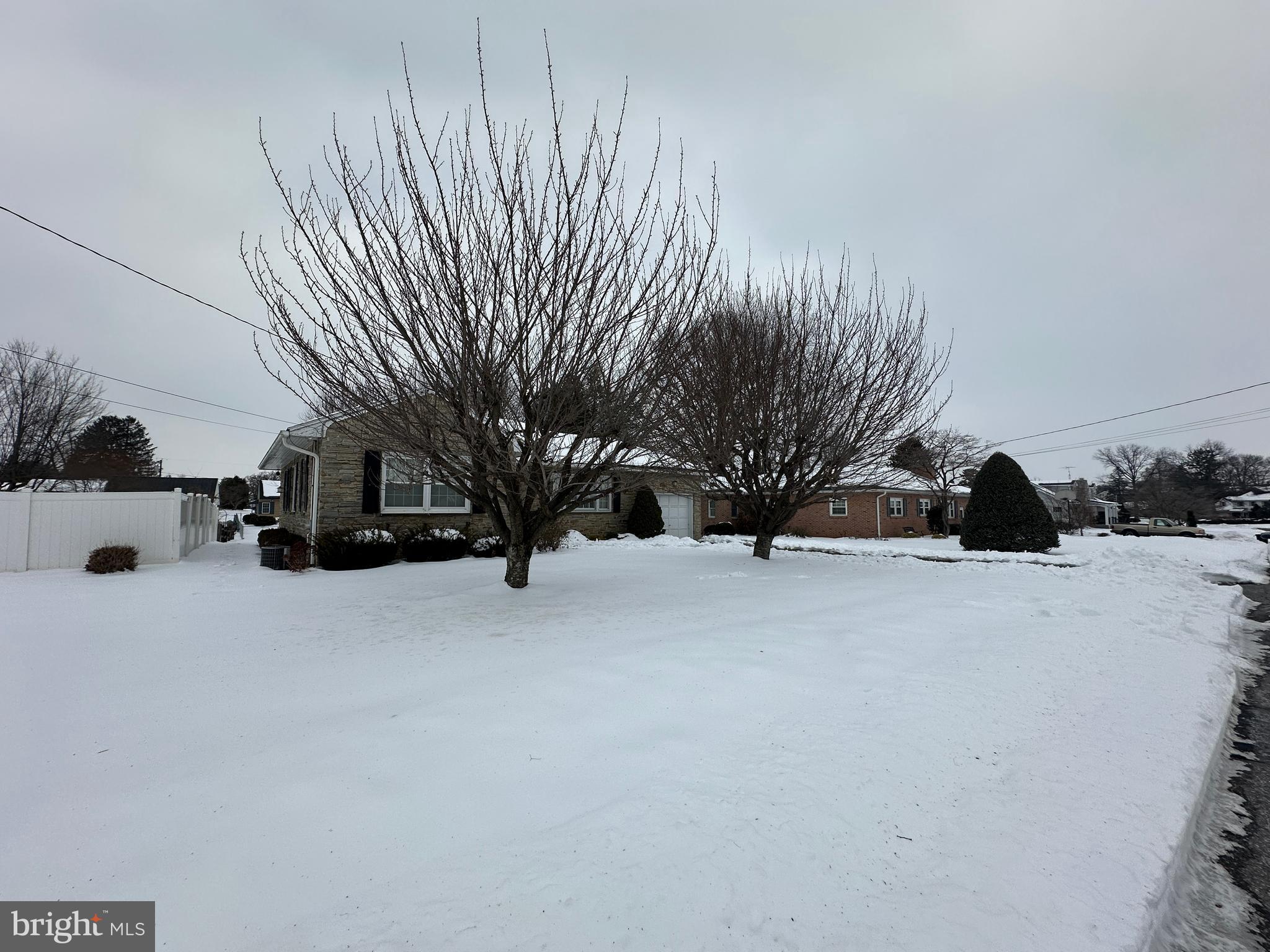 ORCHARD CIRCLE - Residential