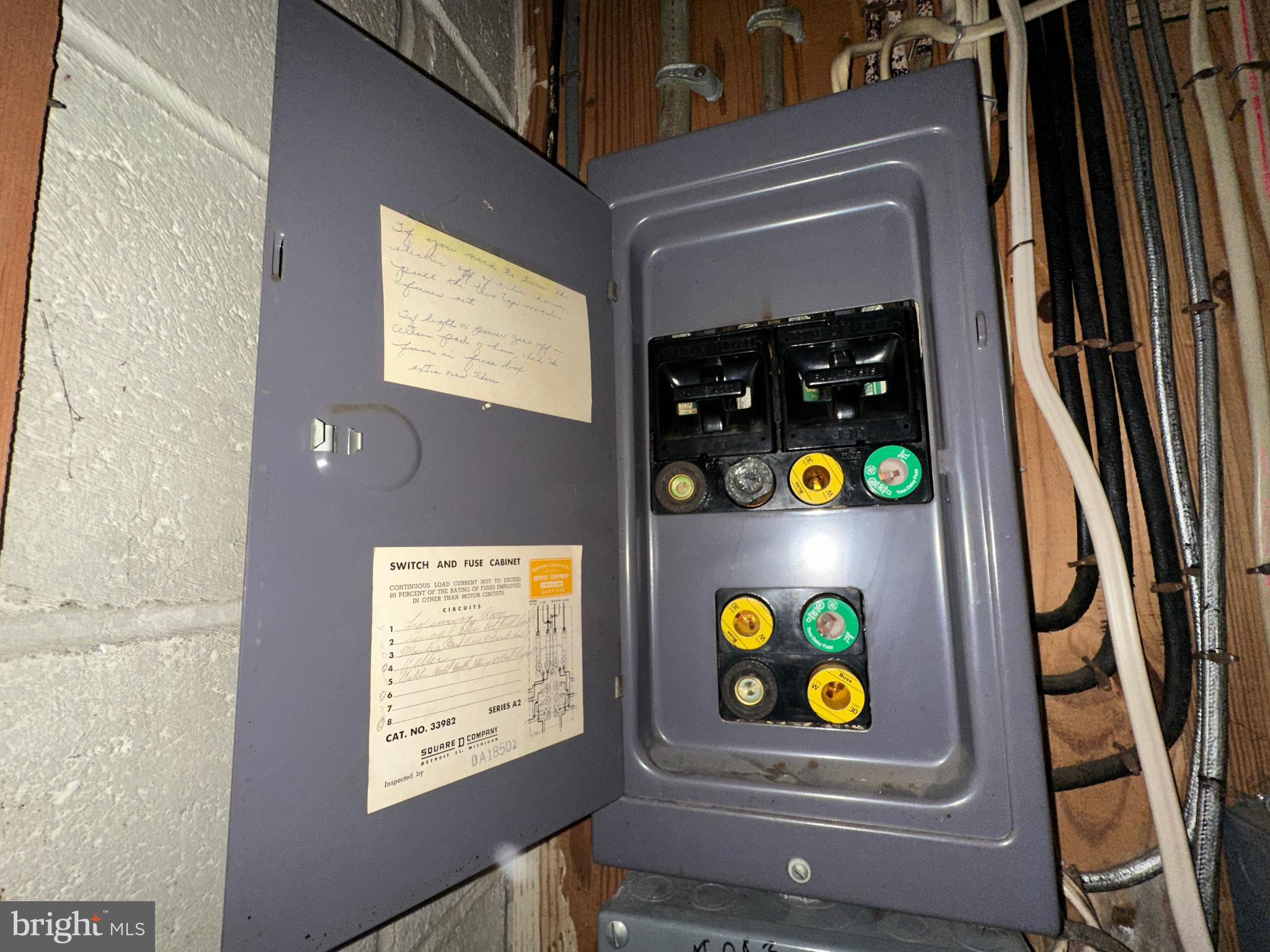 ORCHARD CIRCLE - Residential