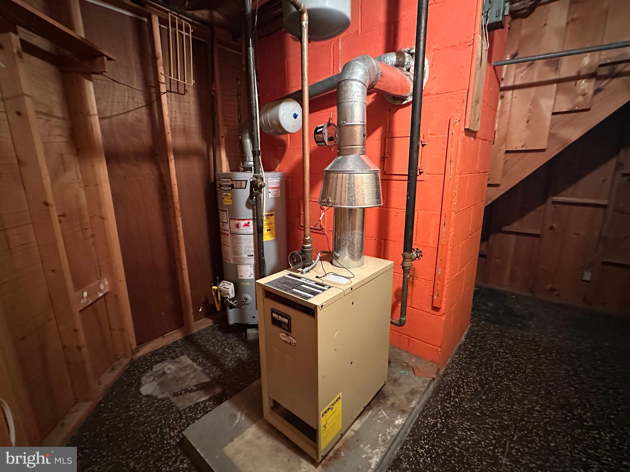 ORCHARD CIRCLE - Residential