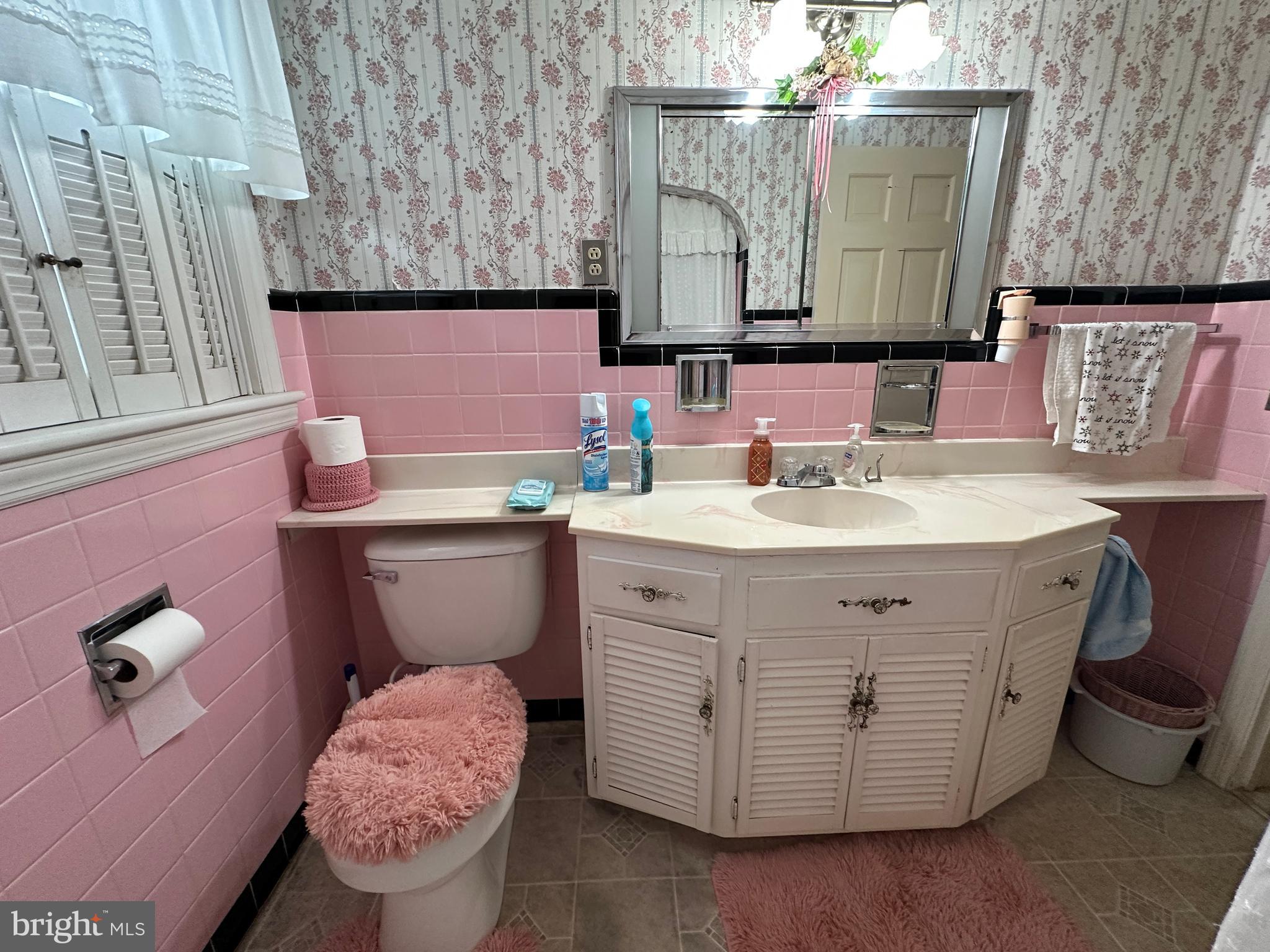 ORCHARD CIRCLE - Residential