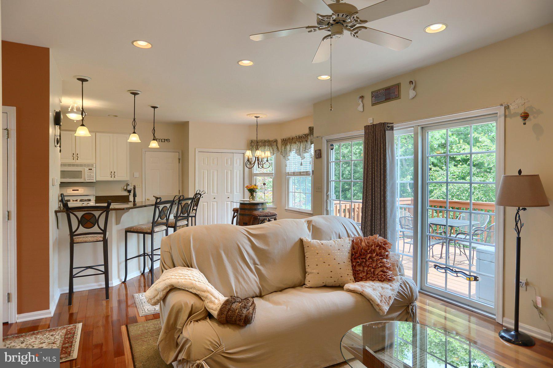 HICKORY RIDGE - Residential