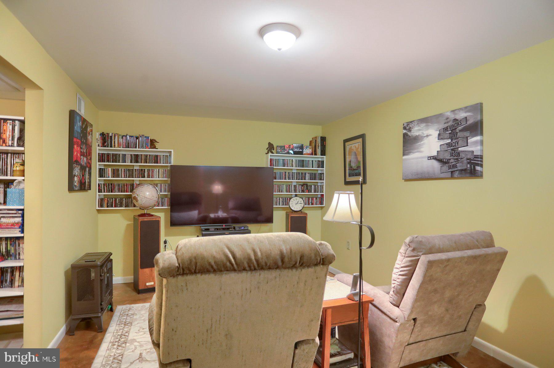 HICKORY RIDGE - Residential