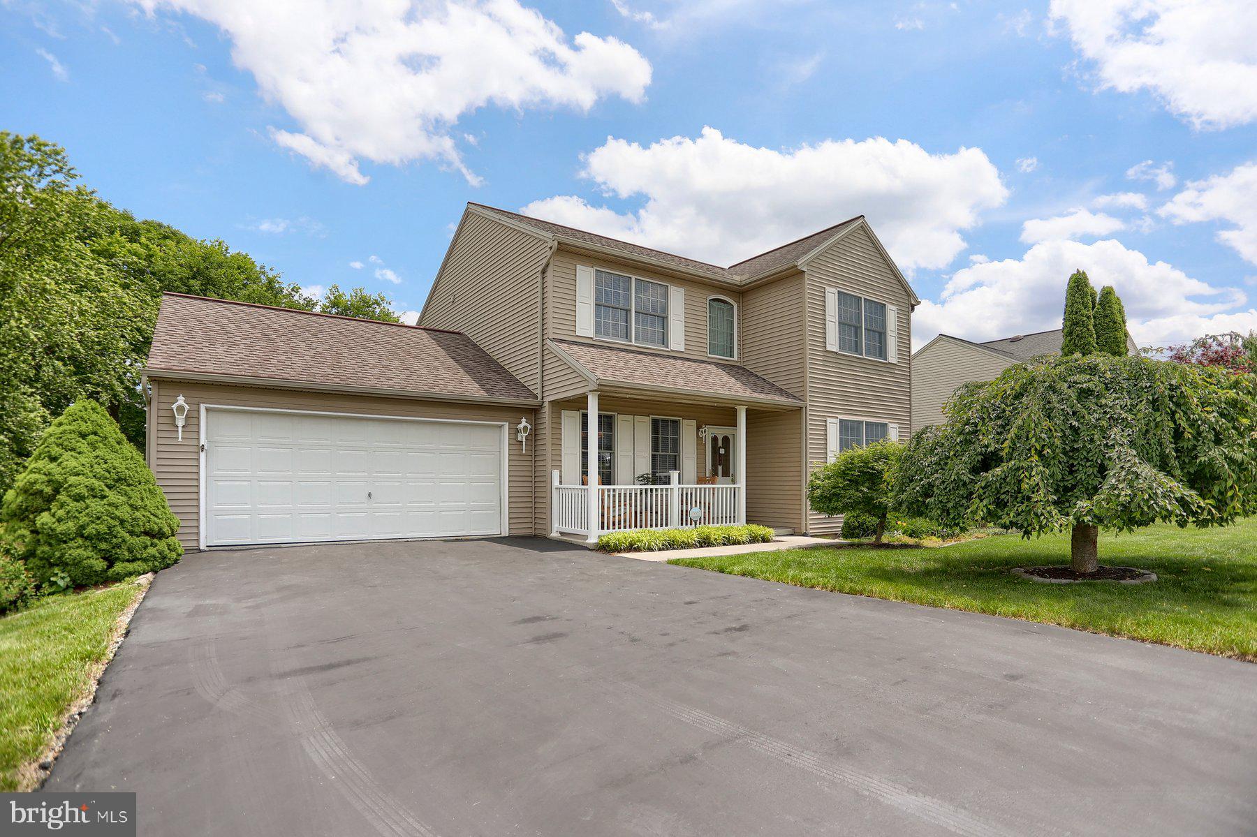 HICKORY RIDGE - Residential