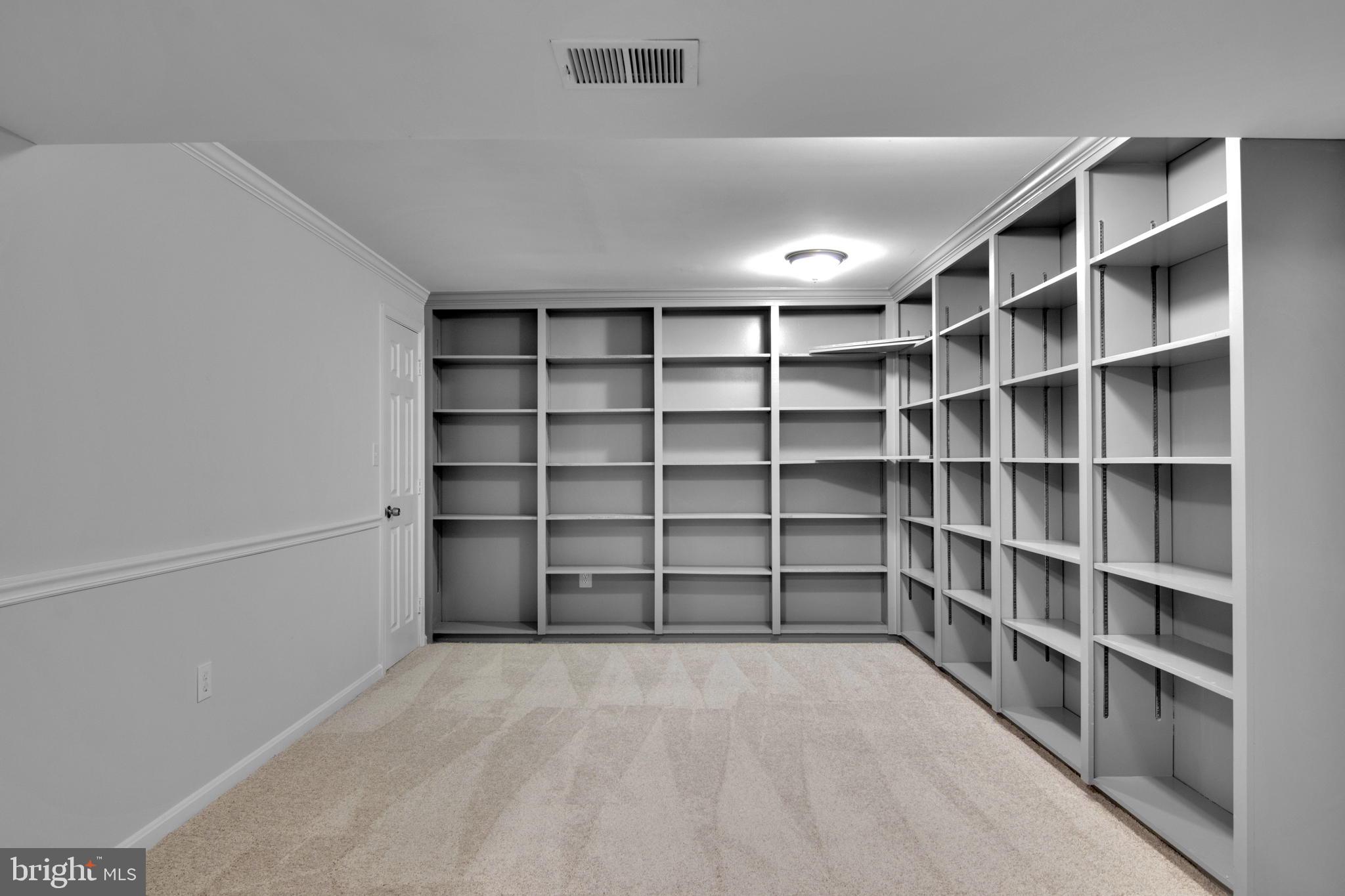 OLD BRIDGE ESTATES - Residential