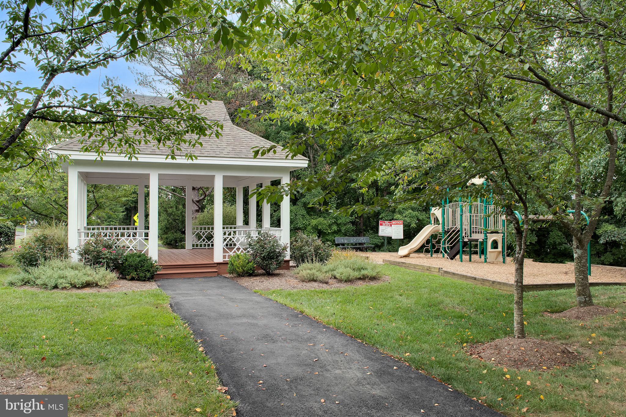 OLD BRIDGE ESTATES - Residential