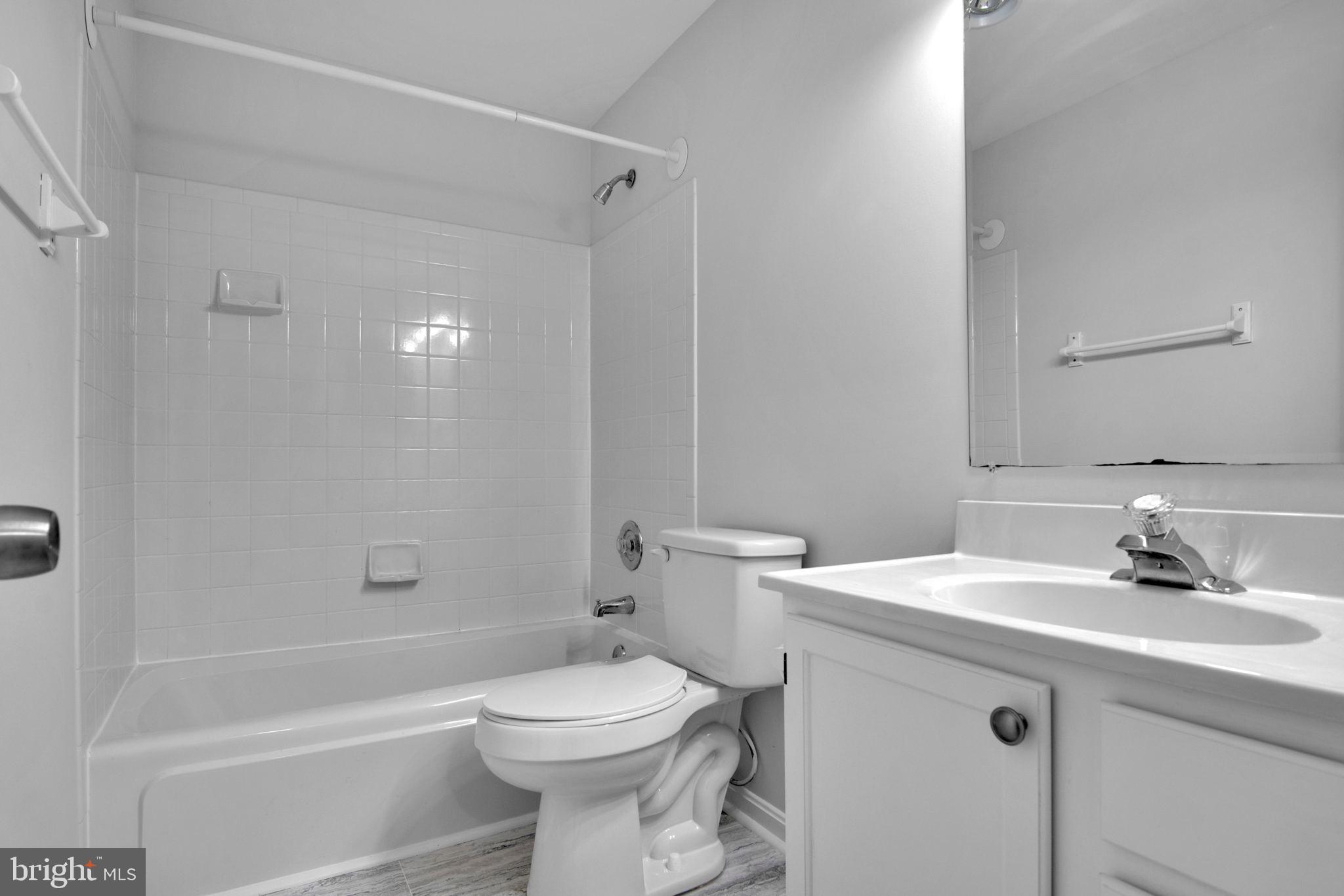 OLD BRIDGE ESTATES - Residential