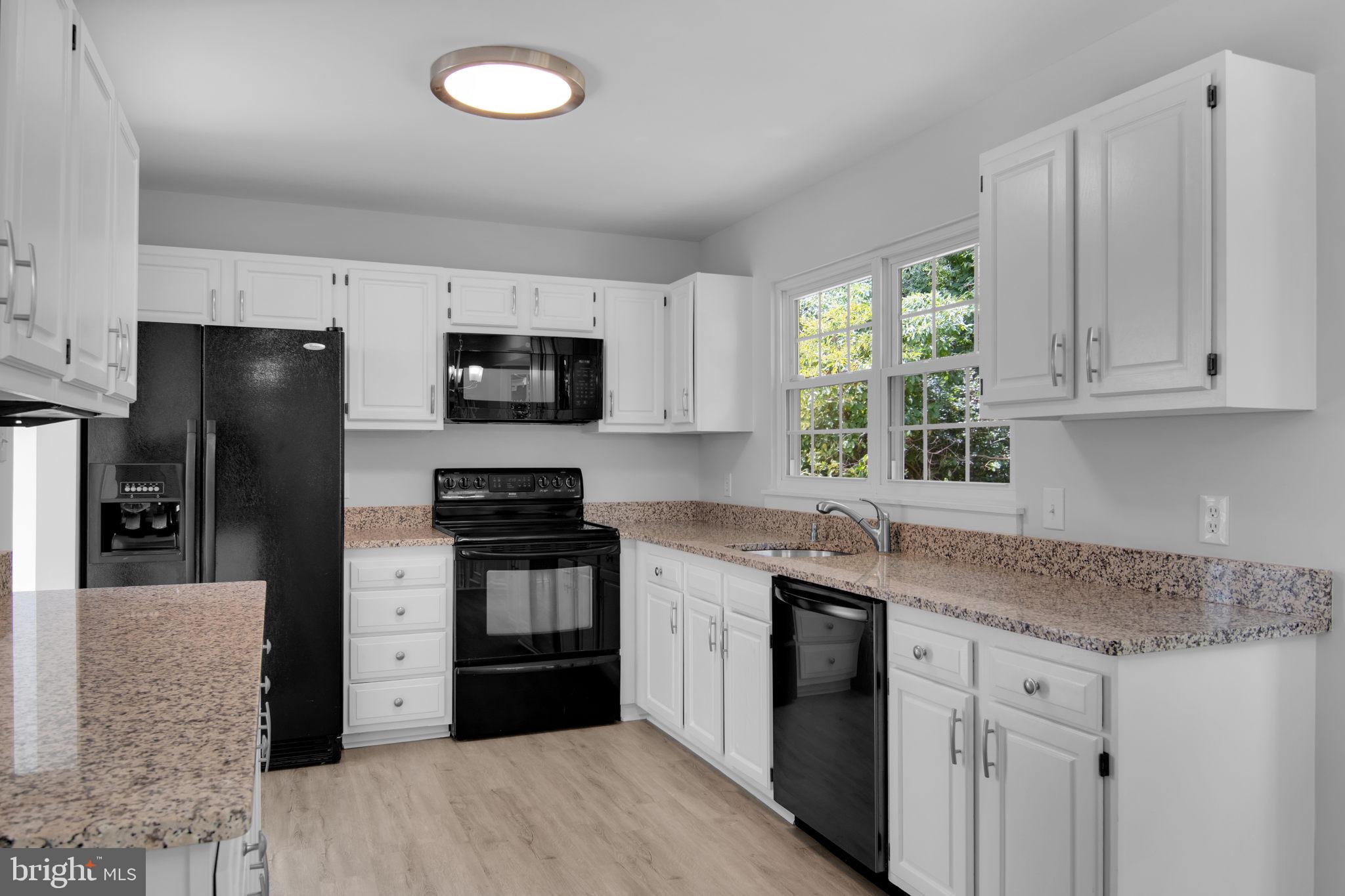 OLD BRIDGE ESTATES - Residential