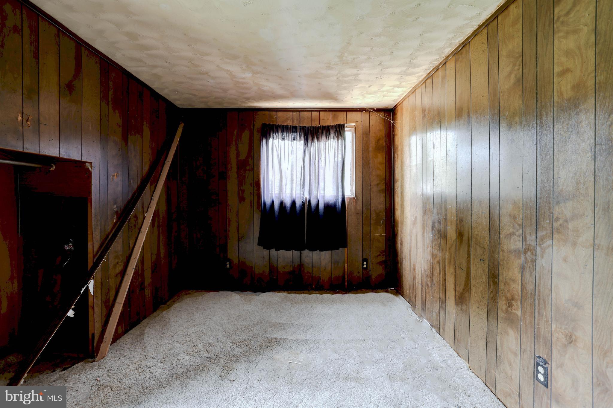 LONG POINT ON THE MAGOTHY - Residential