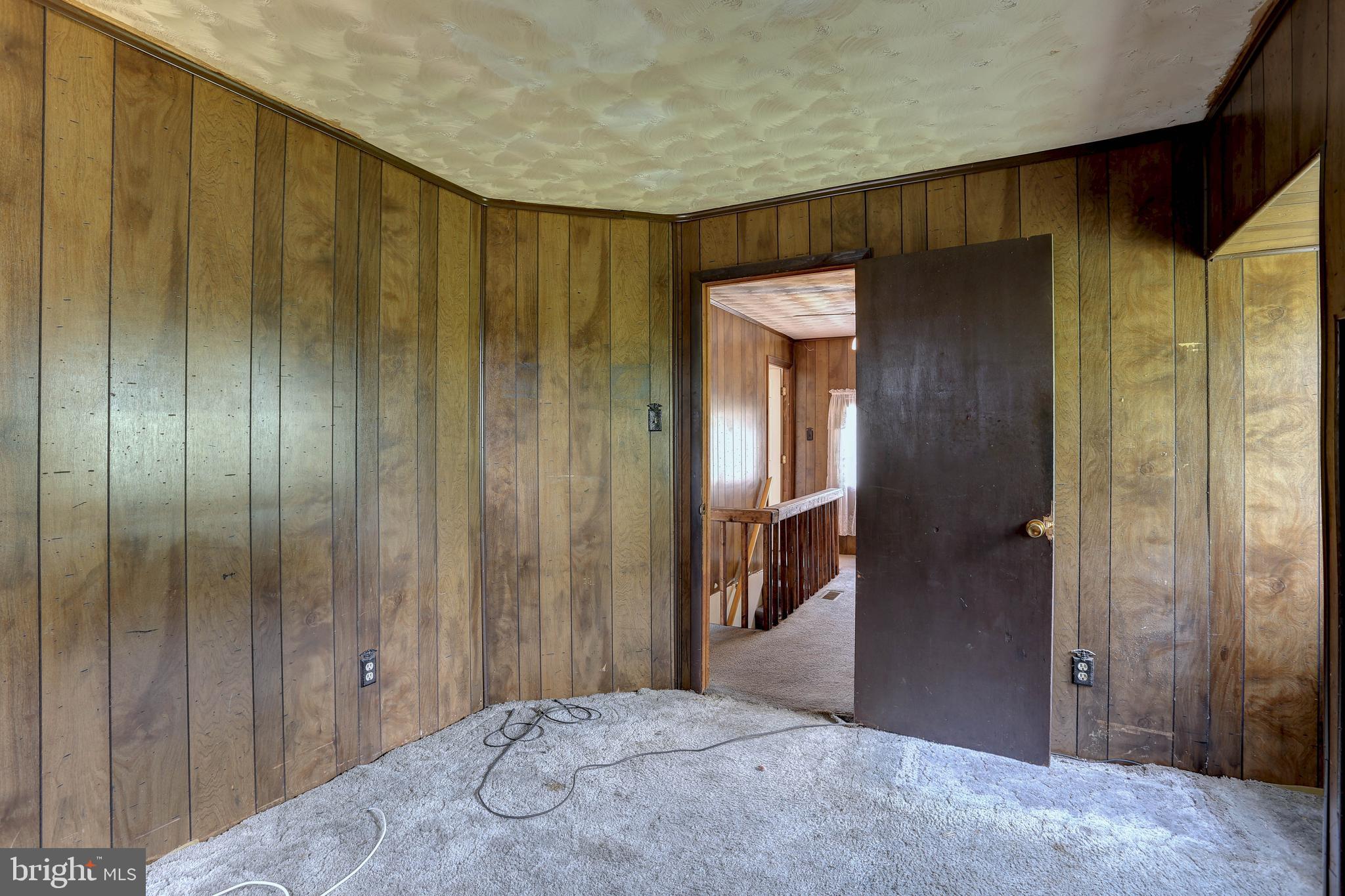 LONG POINT ON THE MAGOTHY - Residential