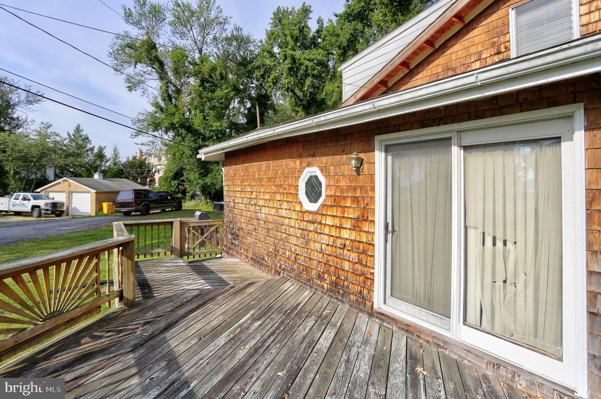 LONG POINT ON THE MAGOTHY - Residential