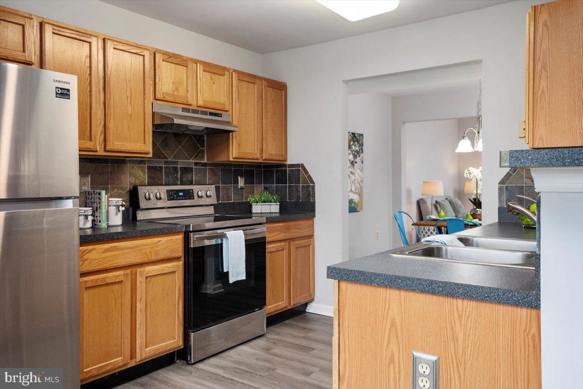 CEDAR RUN - Residential