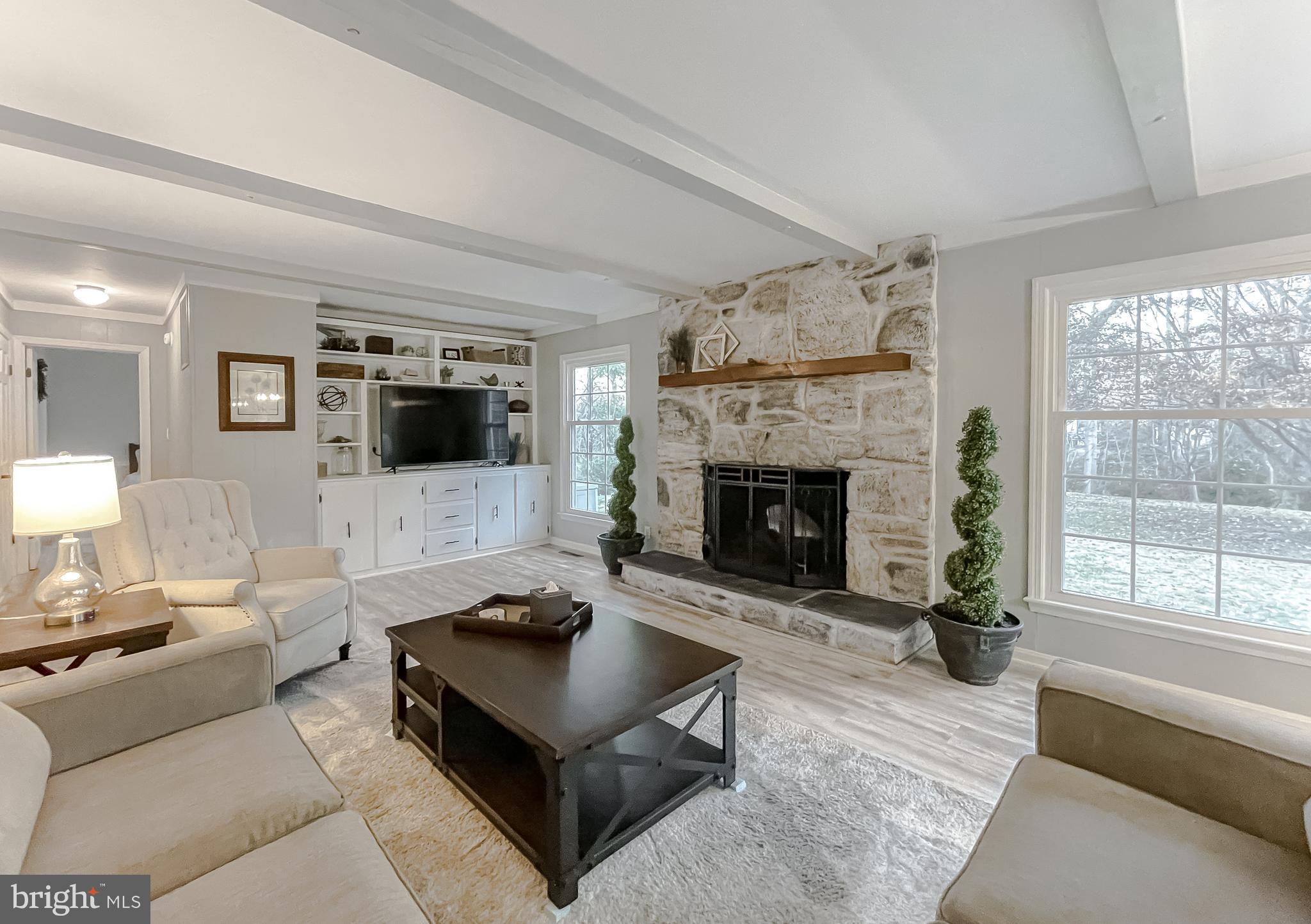 SOCIETY HILL - Residential